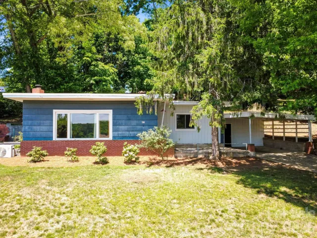 36 Robinwood Avenue