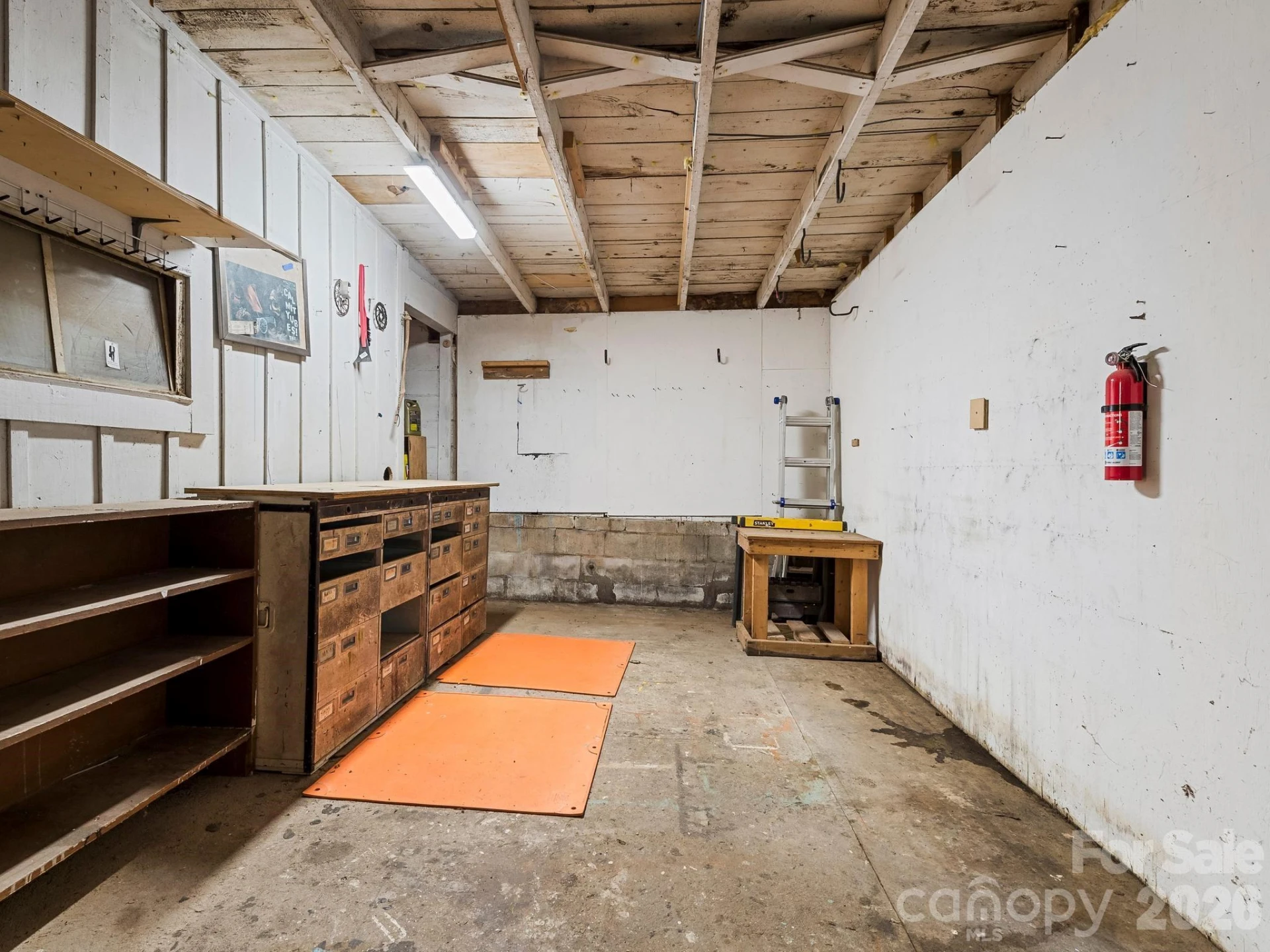 36 Robinwood Avenue - Photo 32