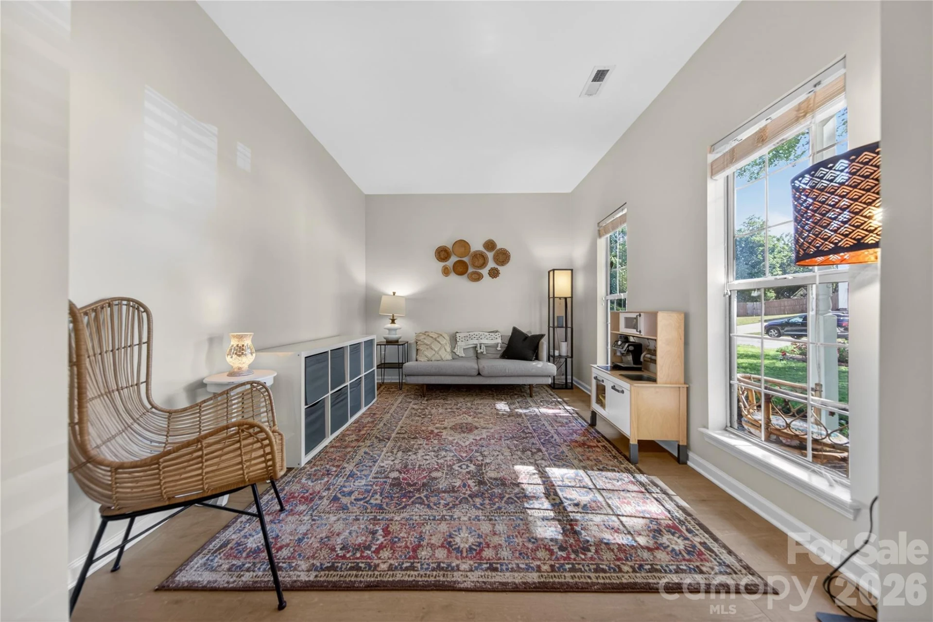 3910 Longwood Drive - Photo 3