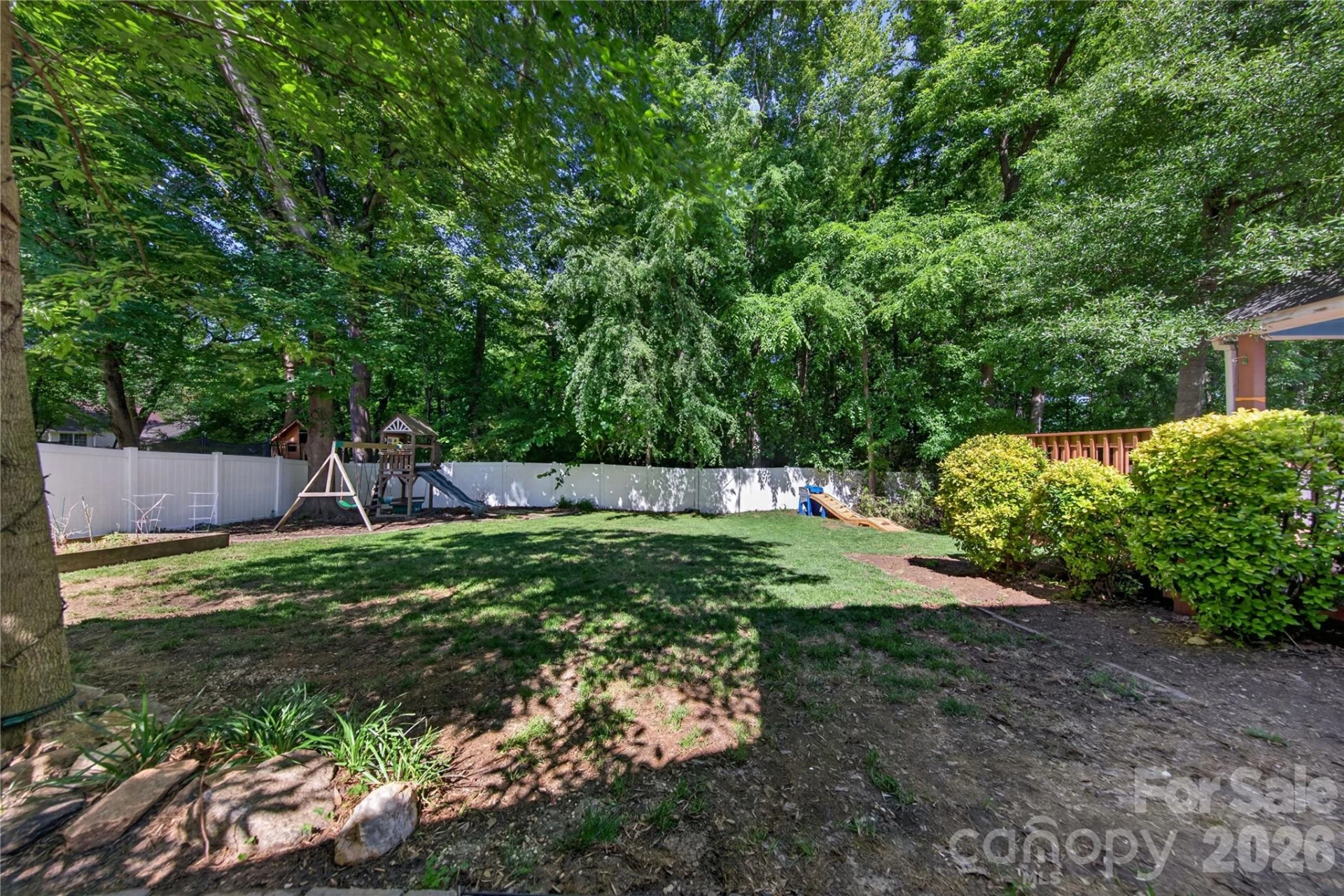 3910 Longwood Drive - Photo 22