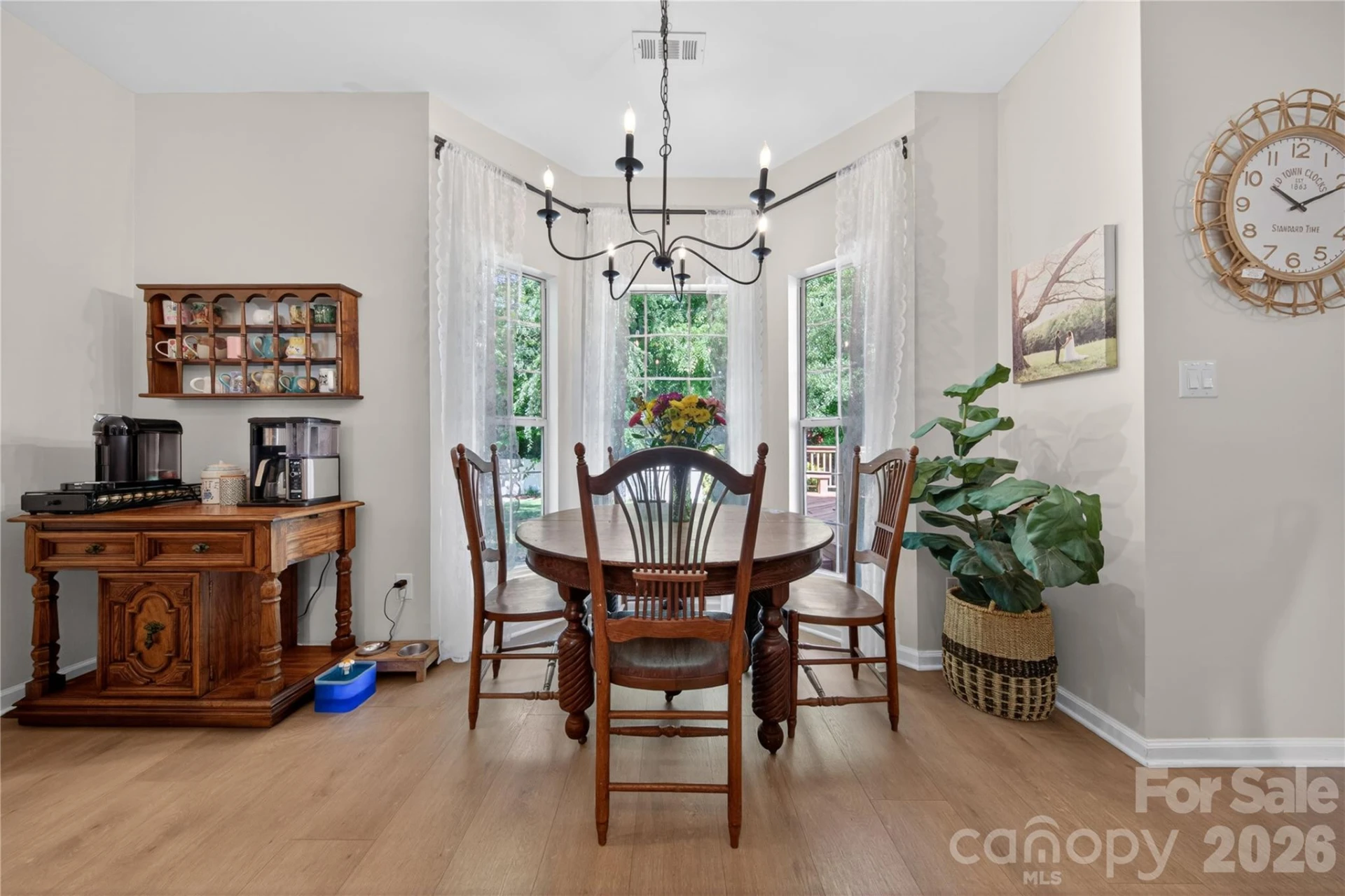 3910 Longwood Drive - Photo 9