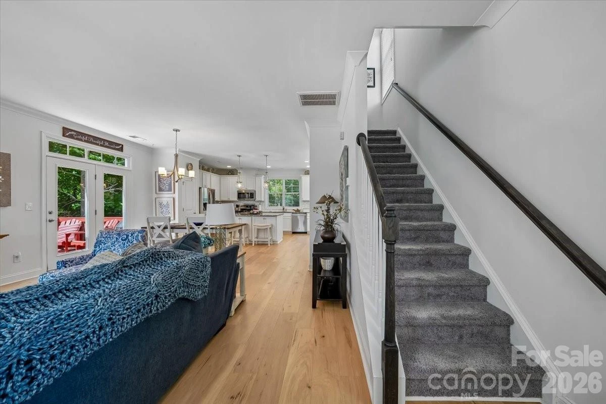 6005 Whitehawk Hill Road - Photo 5