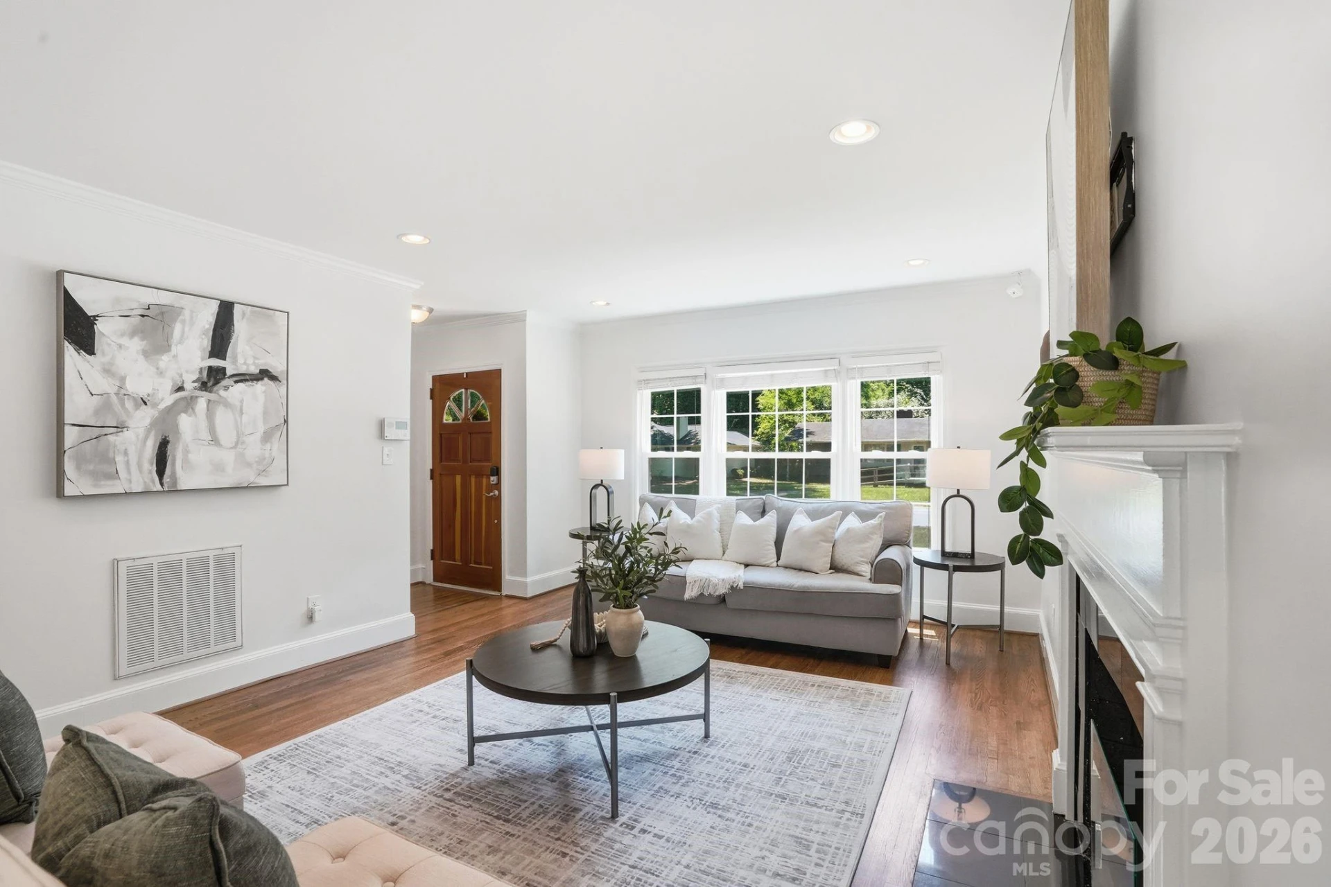 5623 Wedgewood Drive - Photo 3