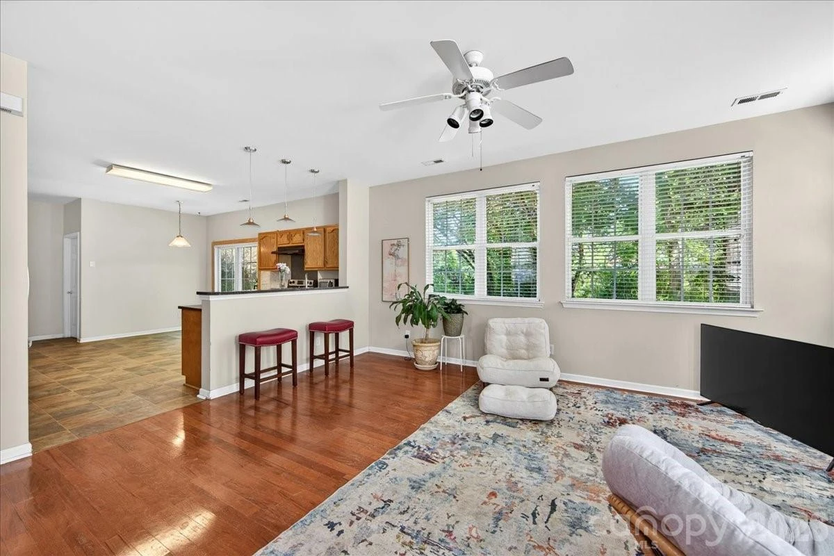 9200 Royal Highlands Court - Photo 14