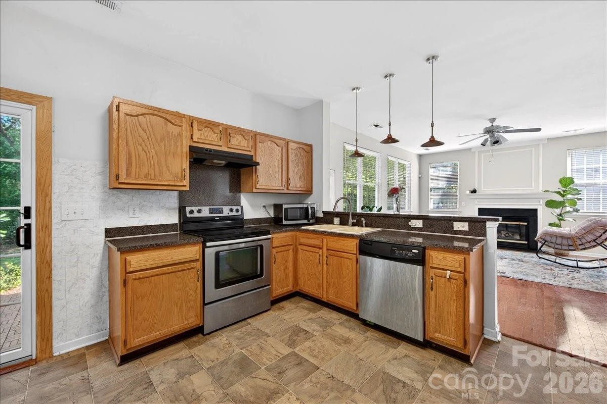 9200 Royal Highlands Court - Photo 21