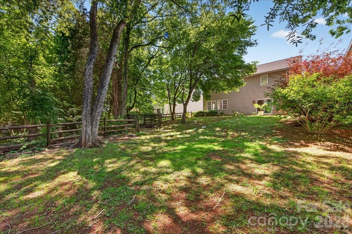 9200 Royal Highlands Court - Photo 44
