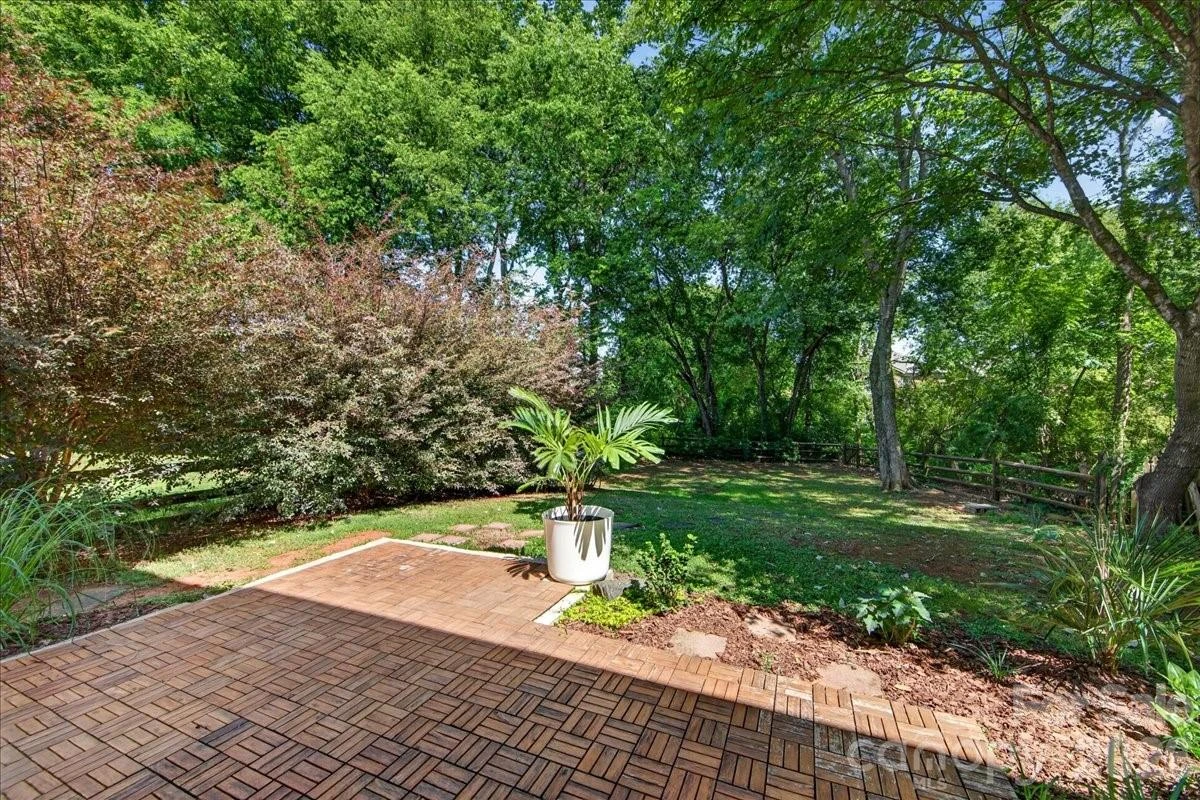 9200 Royal Highlands Court - Photo 47