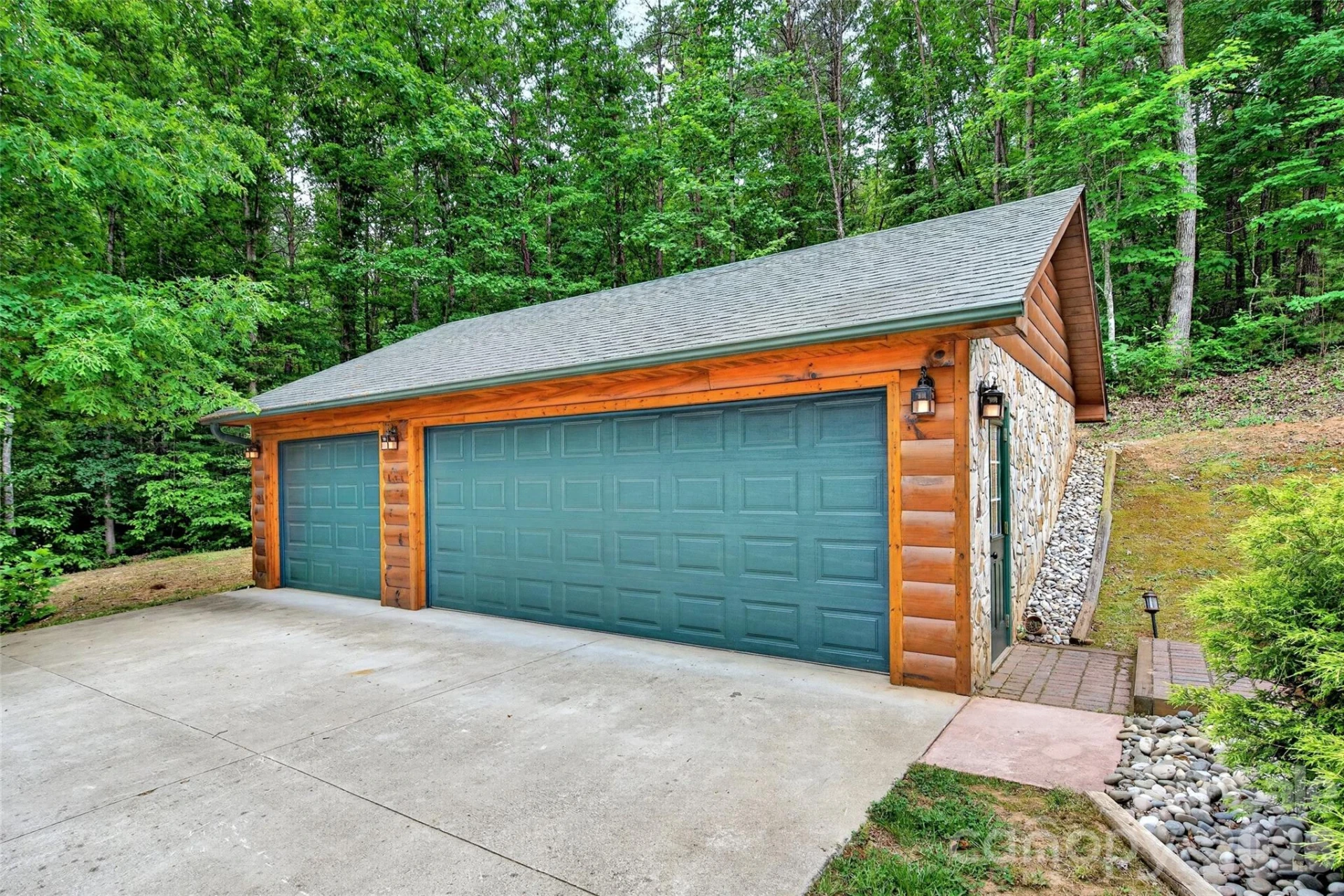34 Waterfall Drive - Photo 5