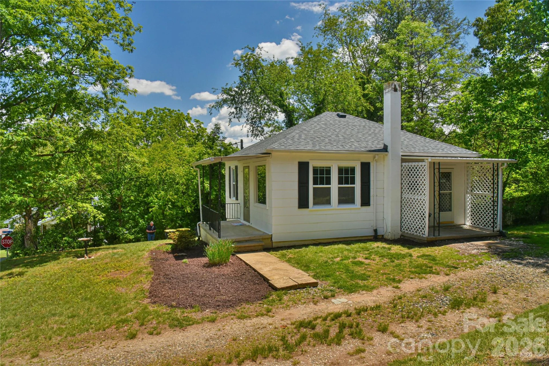101 Skyland Circle