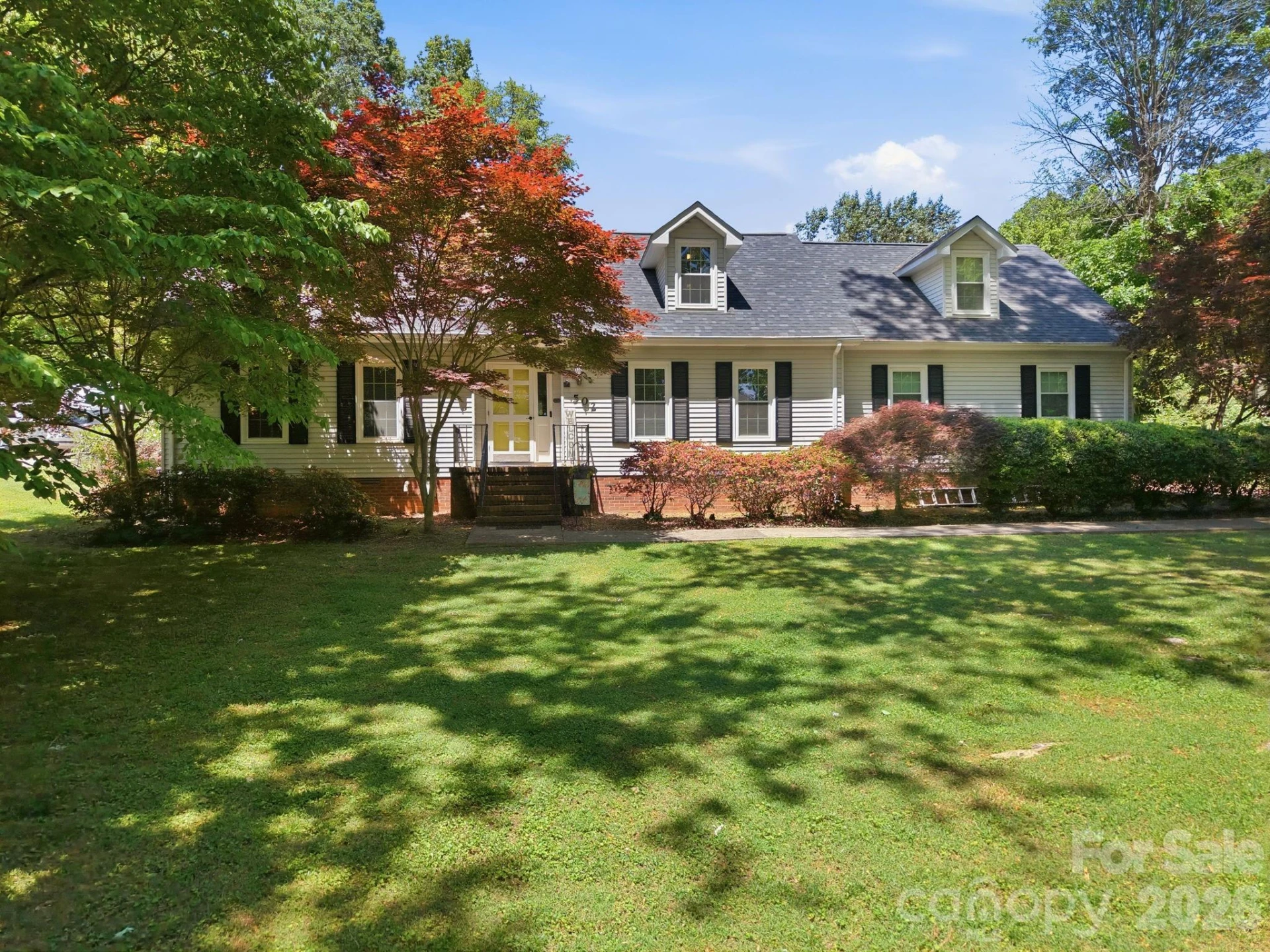 502 Camelot Drive