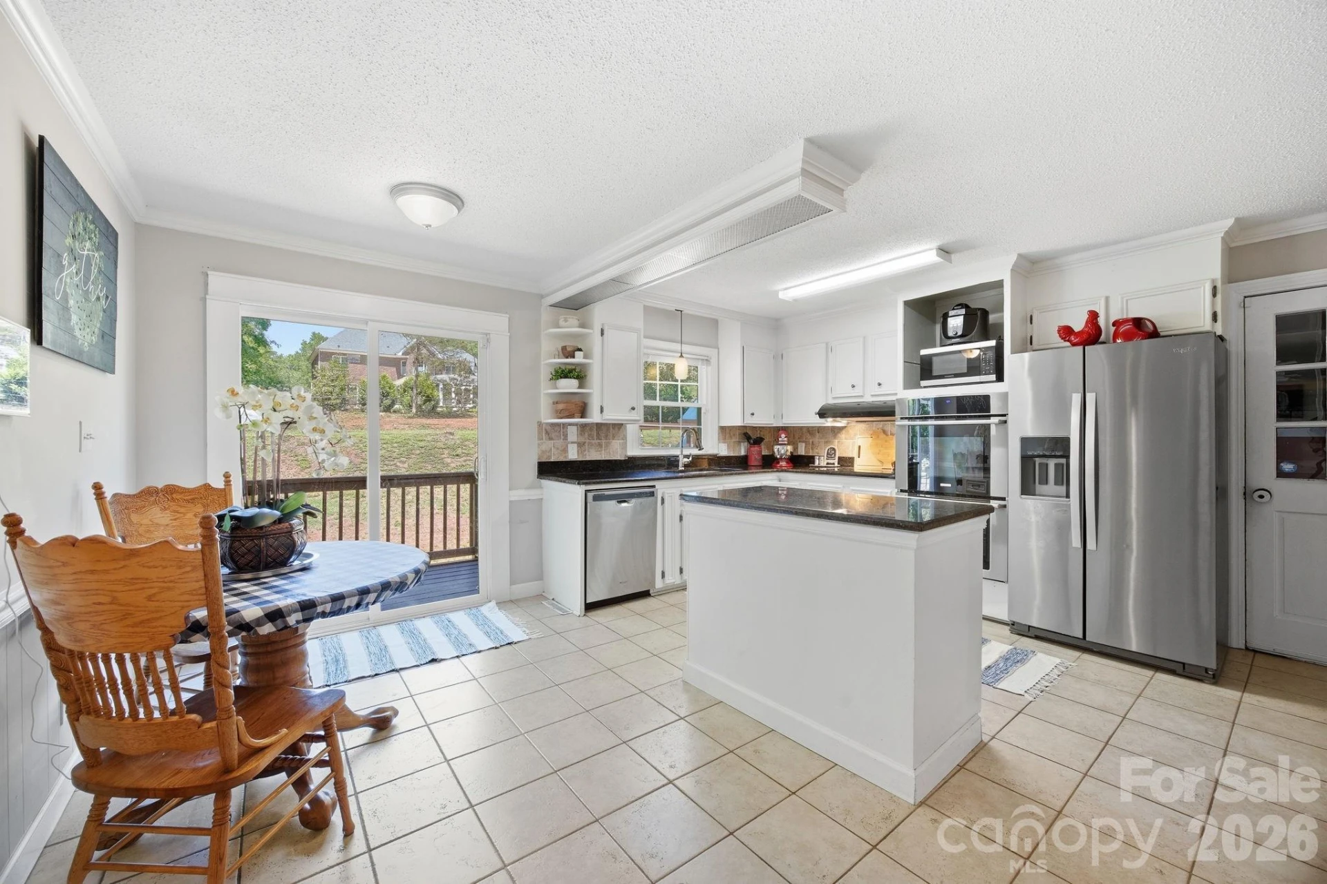 502 Camelot Drive - Photo 17