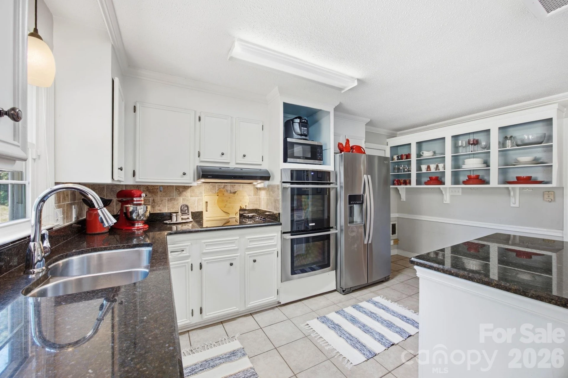 502 Camelot Drive - Photo 22