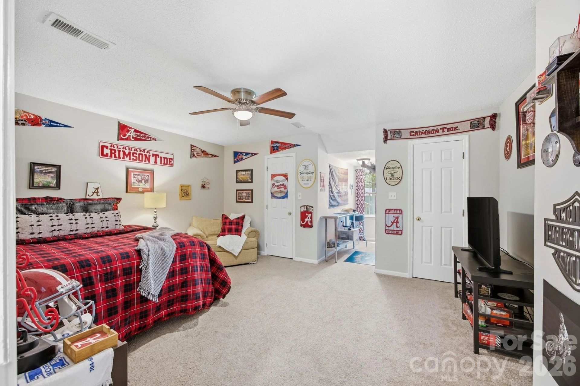 502 Camelot Drive - Photo 28