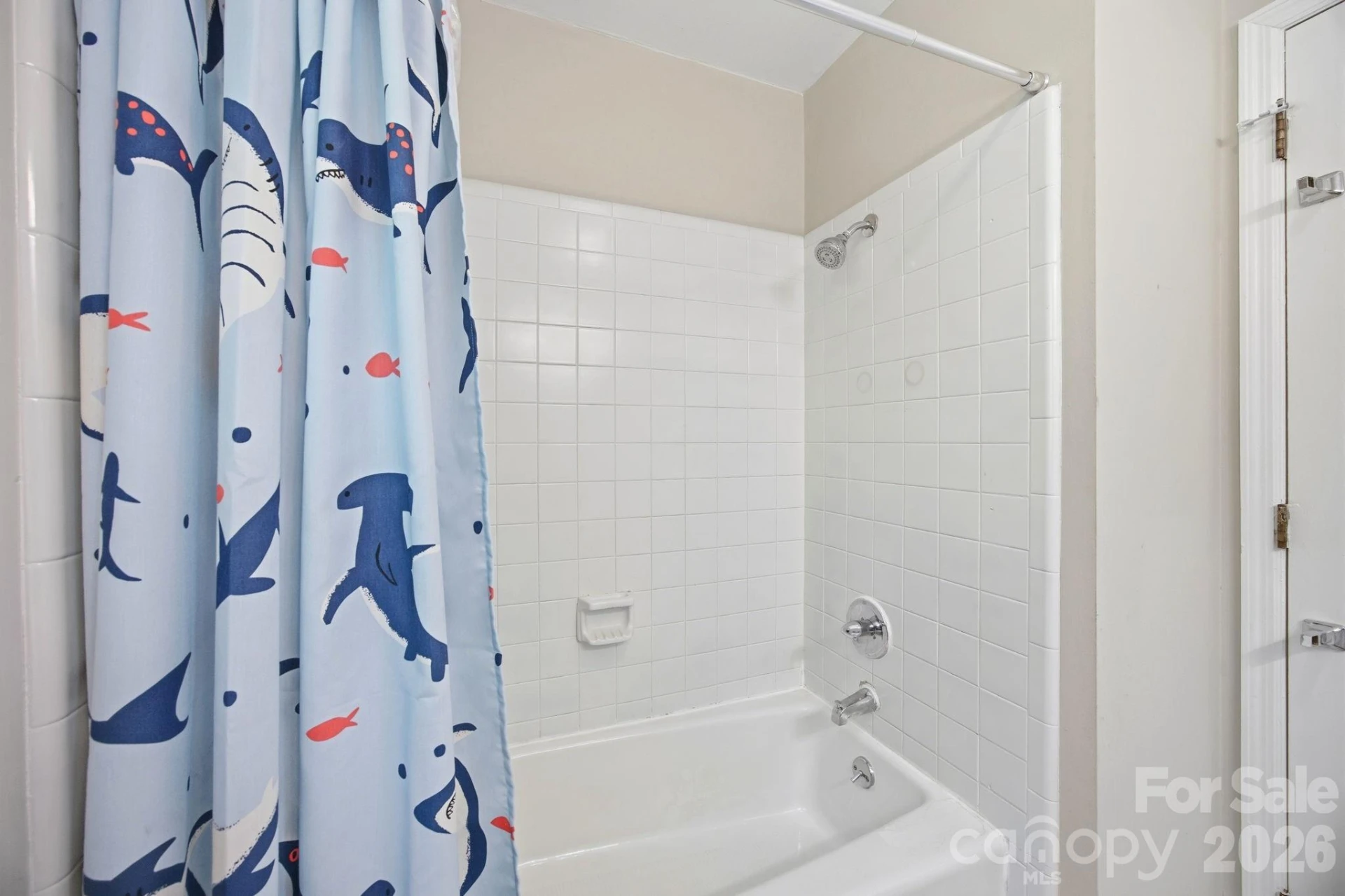 502 Camelot Drive - Photo 33