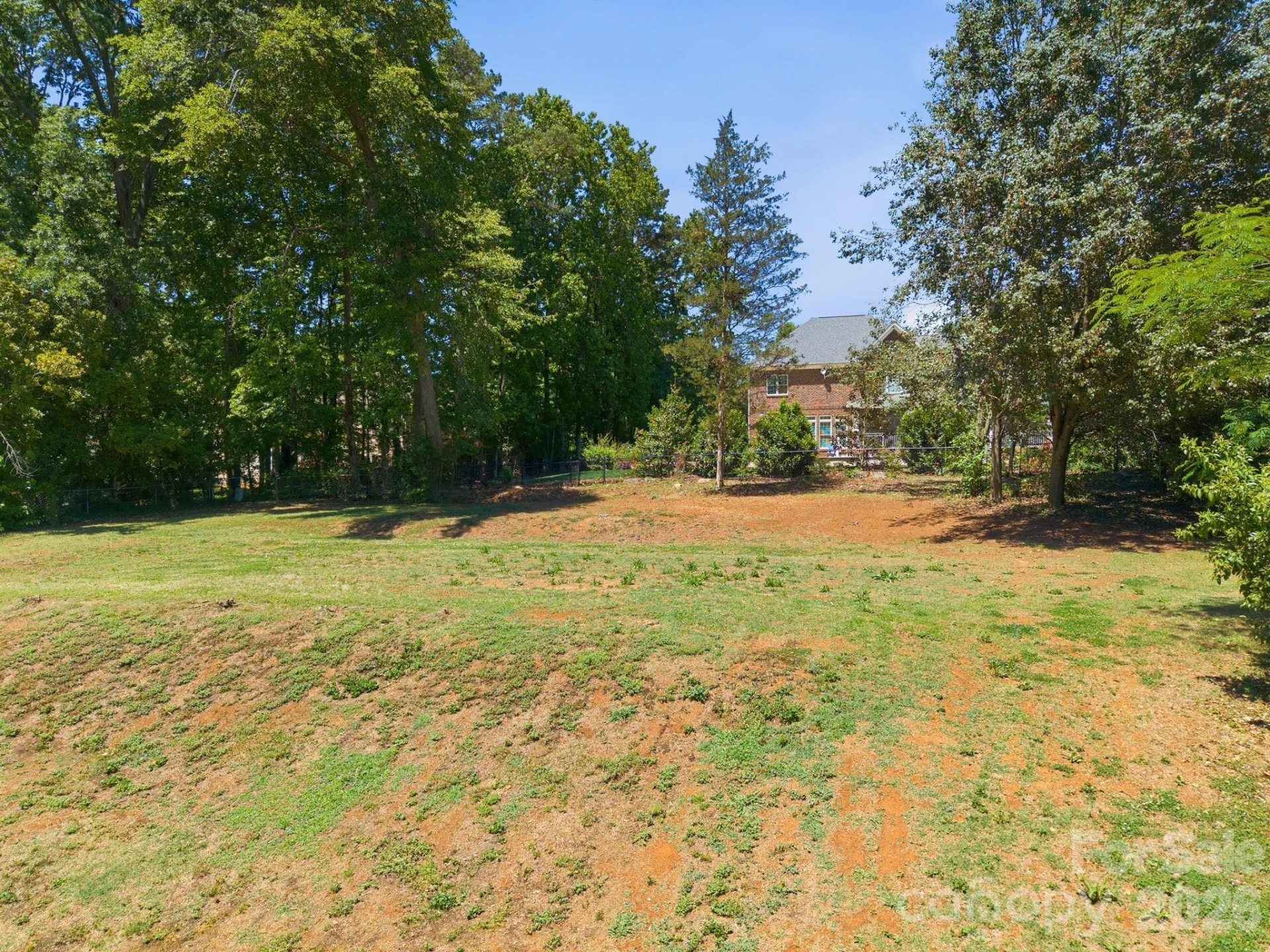 502 Camelot Drive - Photo 37