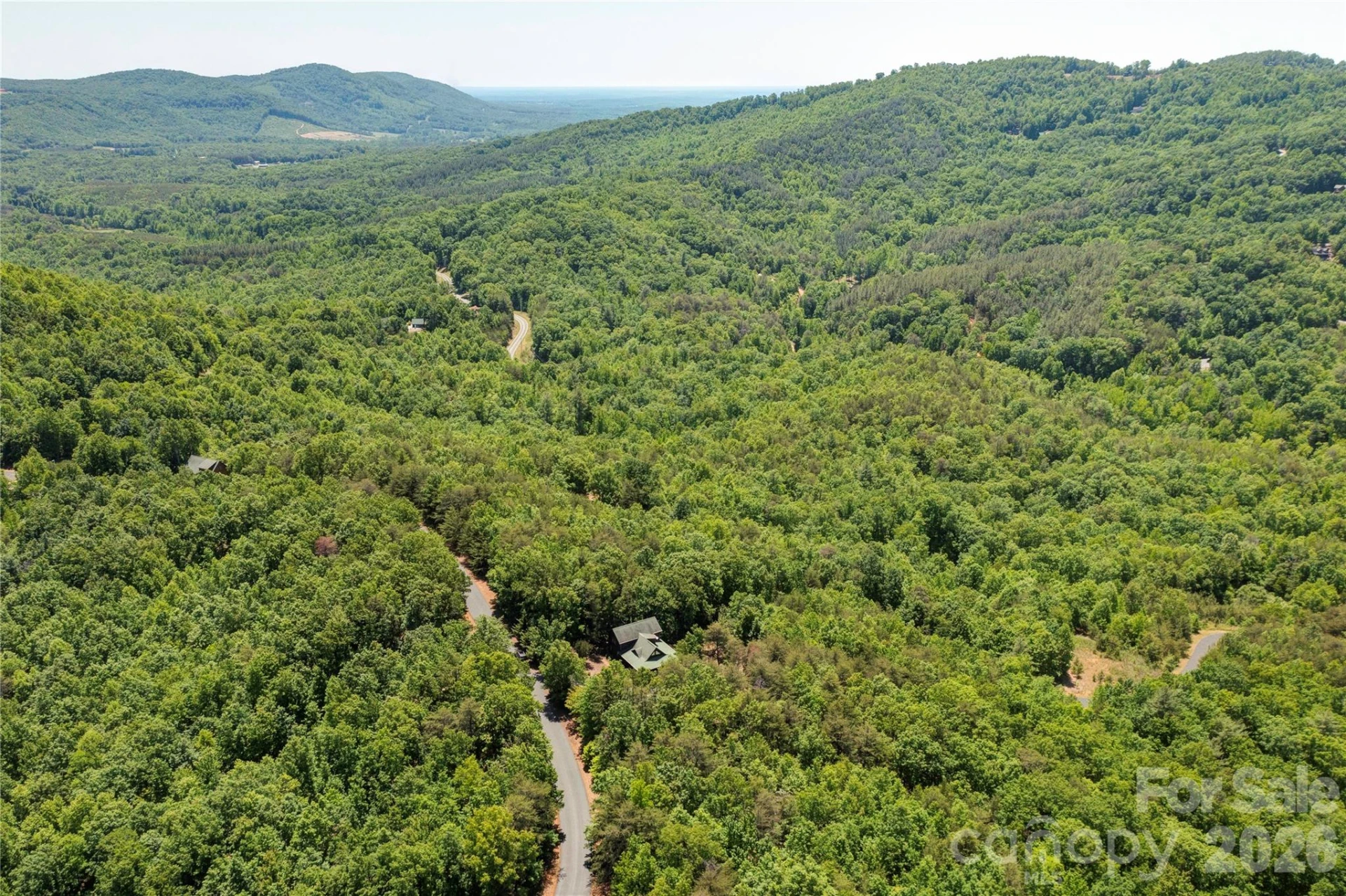 389 Woodgate Drive - Photo 4