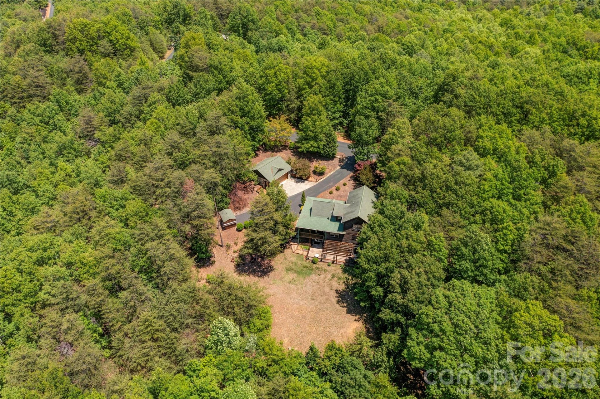 389 Woodgate Drive - Photo 5
