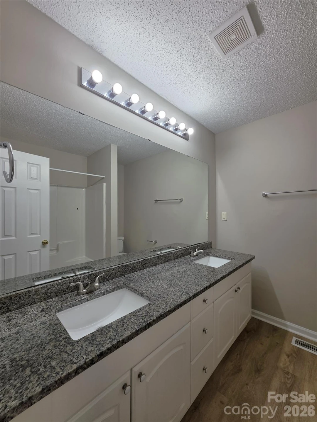 1225 Beard Street - Photo 13