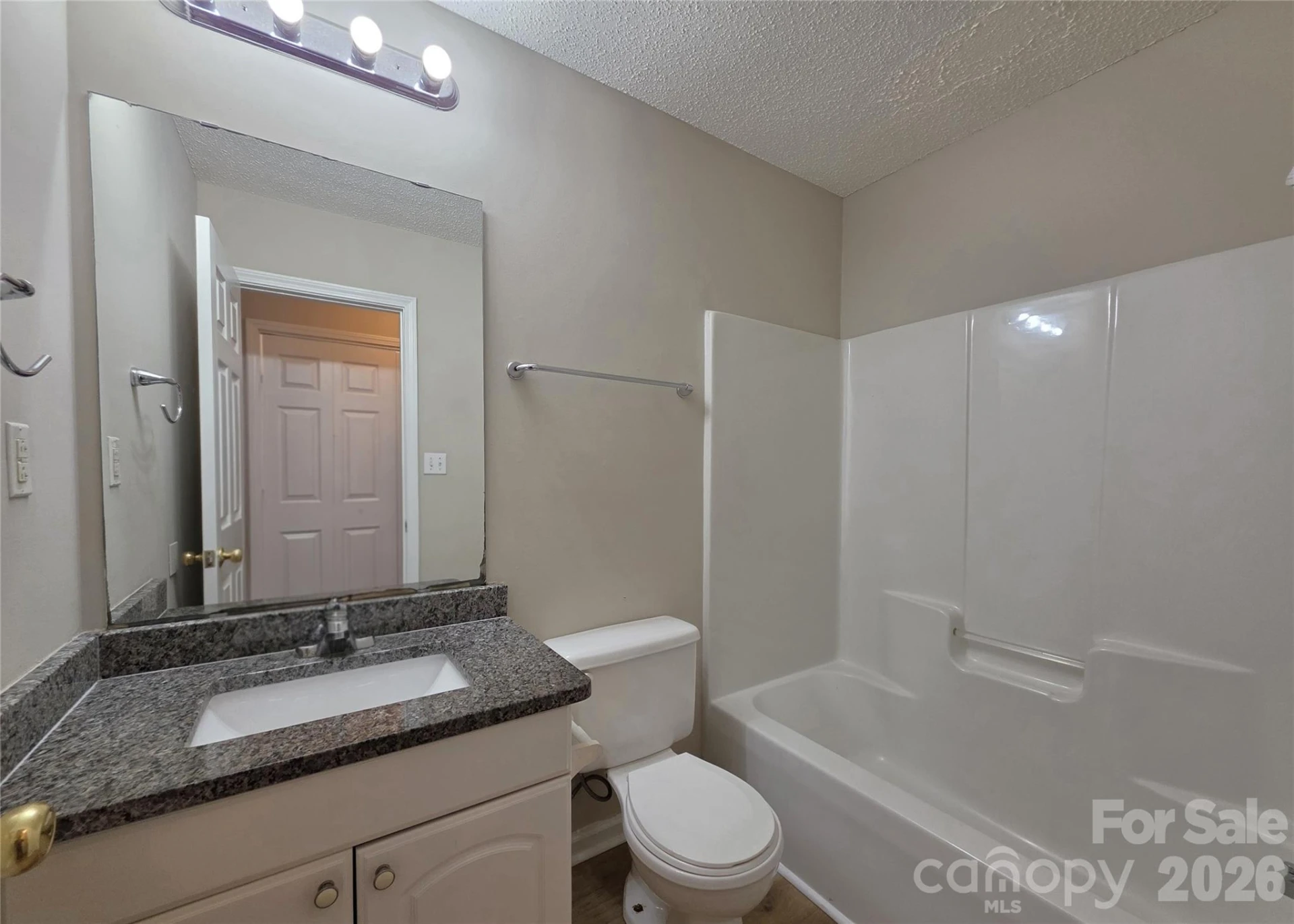 1225 Beard Street - Photo 8