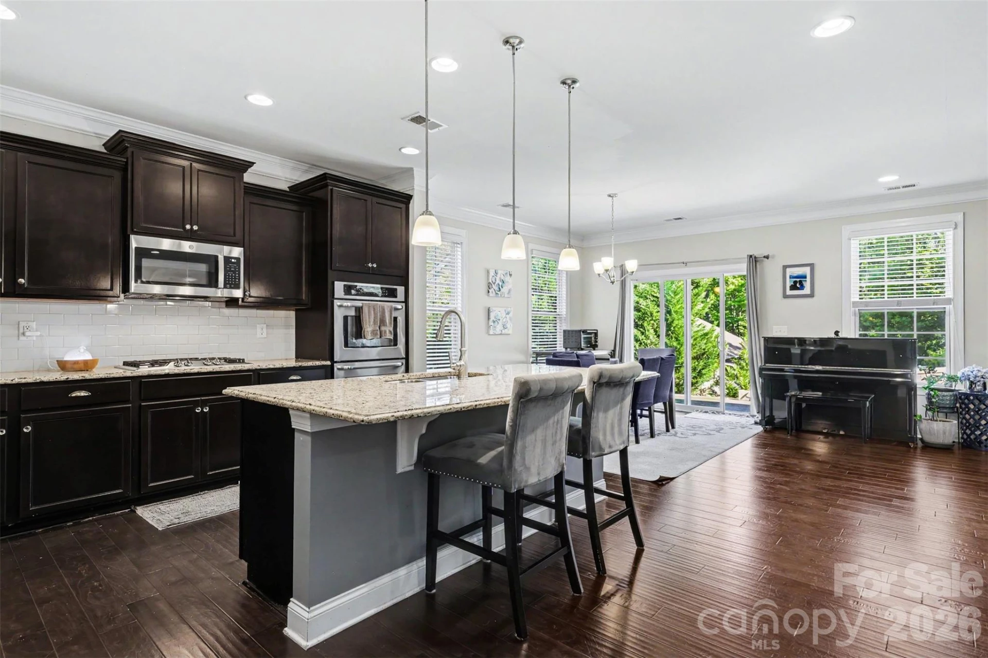 1376 Rainier Drive - Photo 6