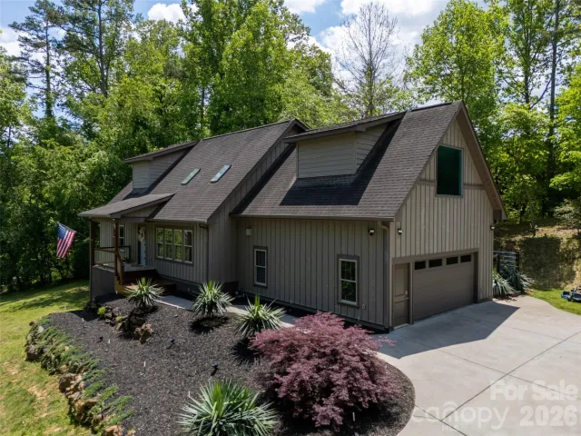 44 Sluder Branch Road, Leicester, NC, 28748
