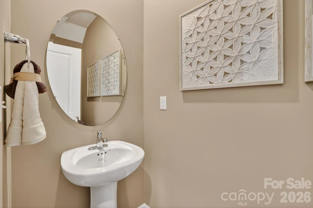 407 Silver Birch Court - Photo 10