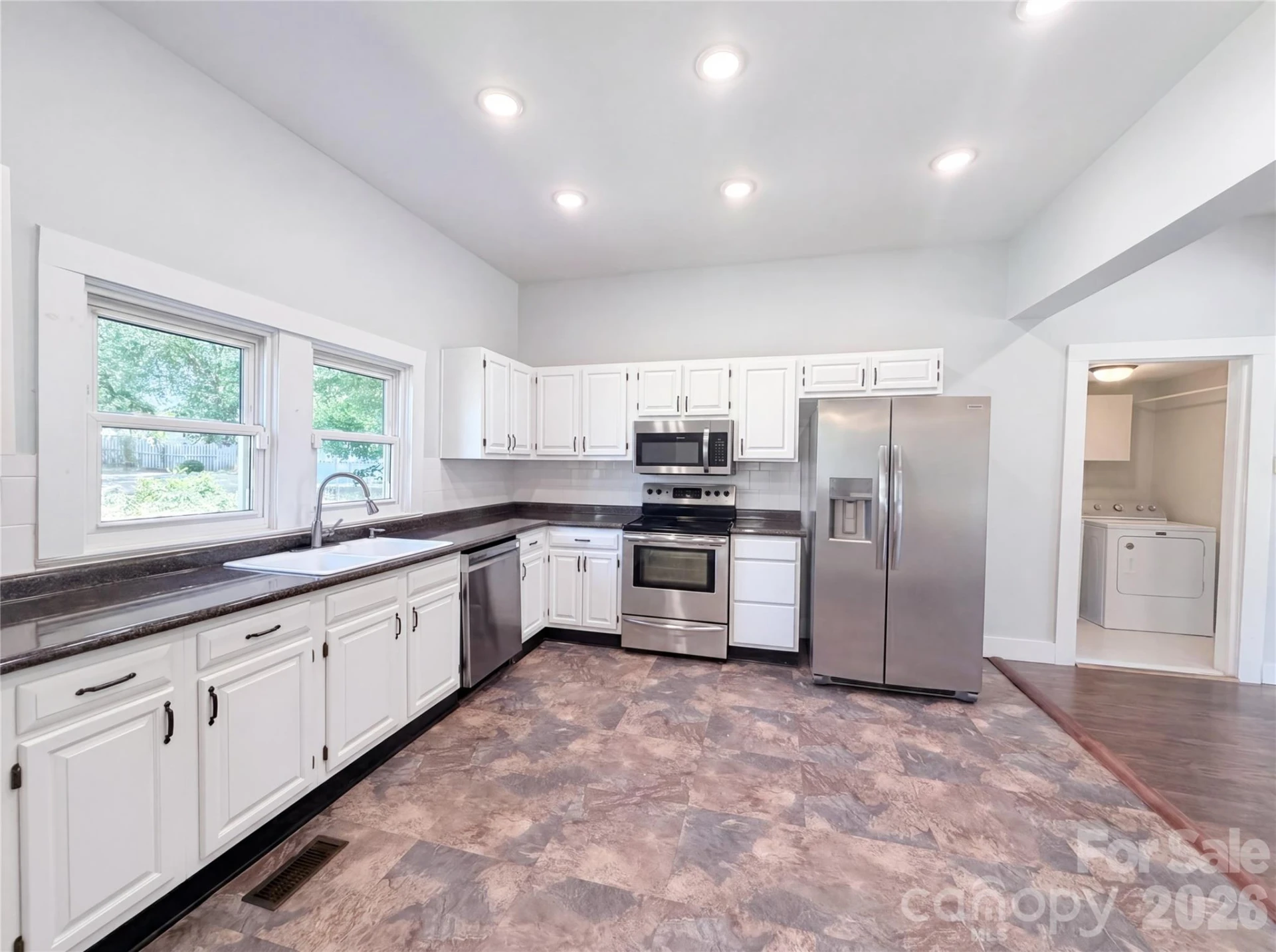 406 Dingler Avenue - Photo 6