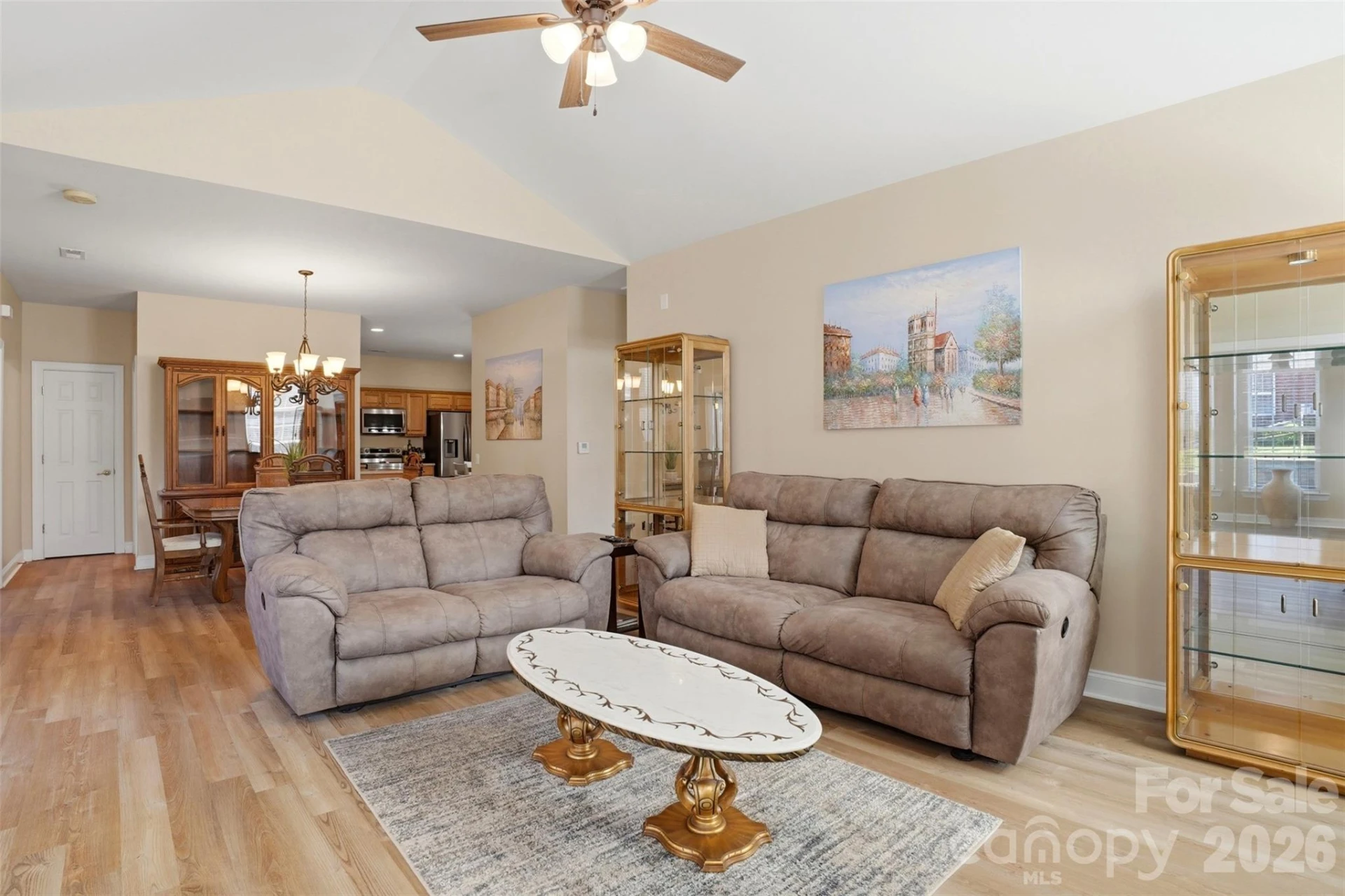 2118 Castle Court - Photo 8