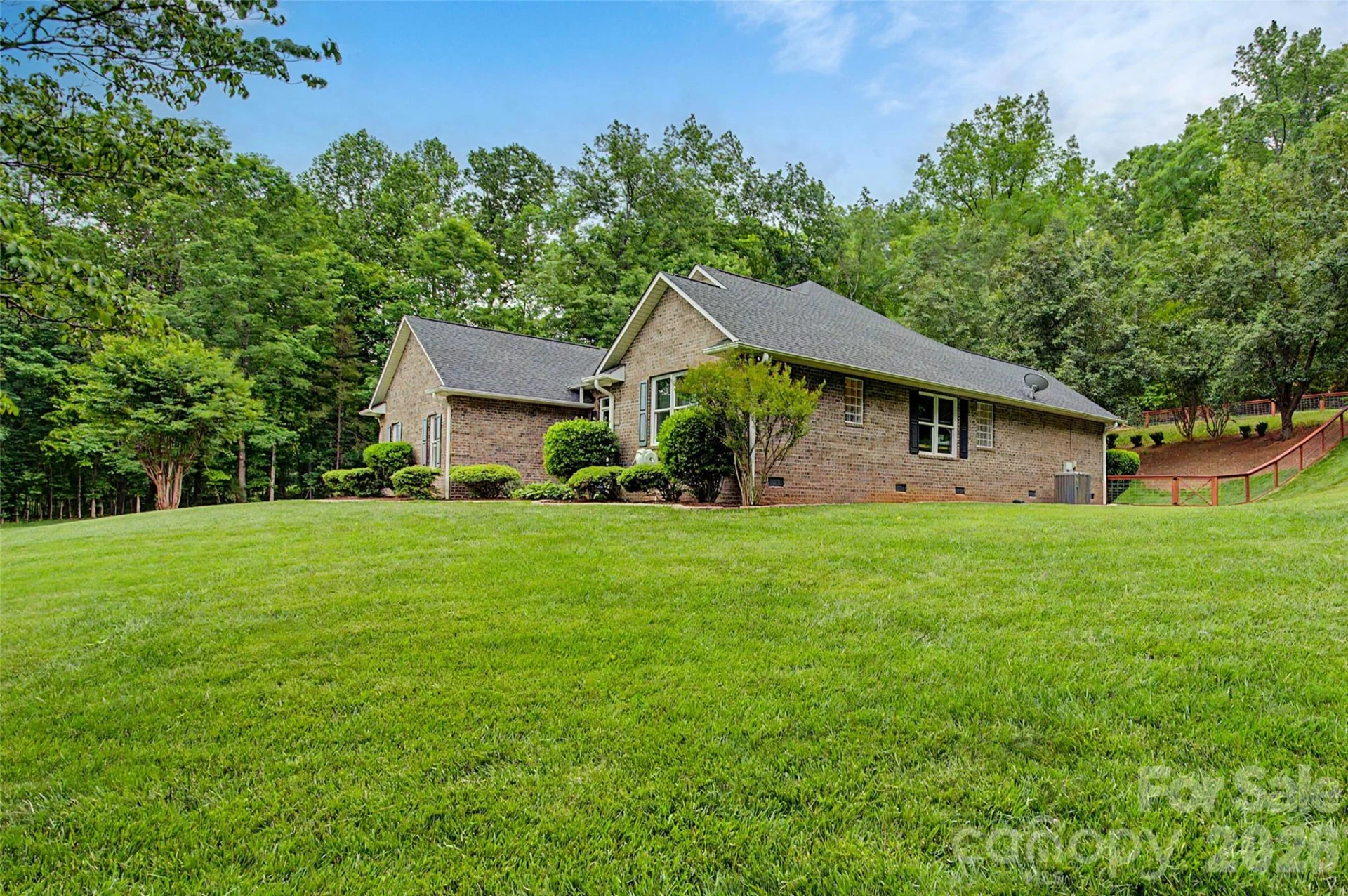 293 Bent Tree Drive - Photo 4