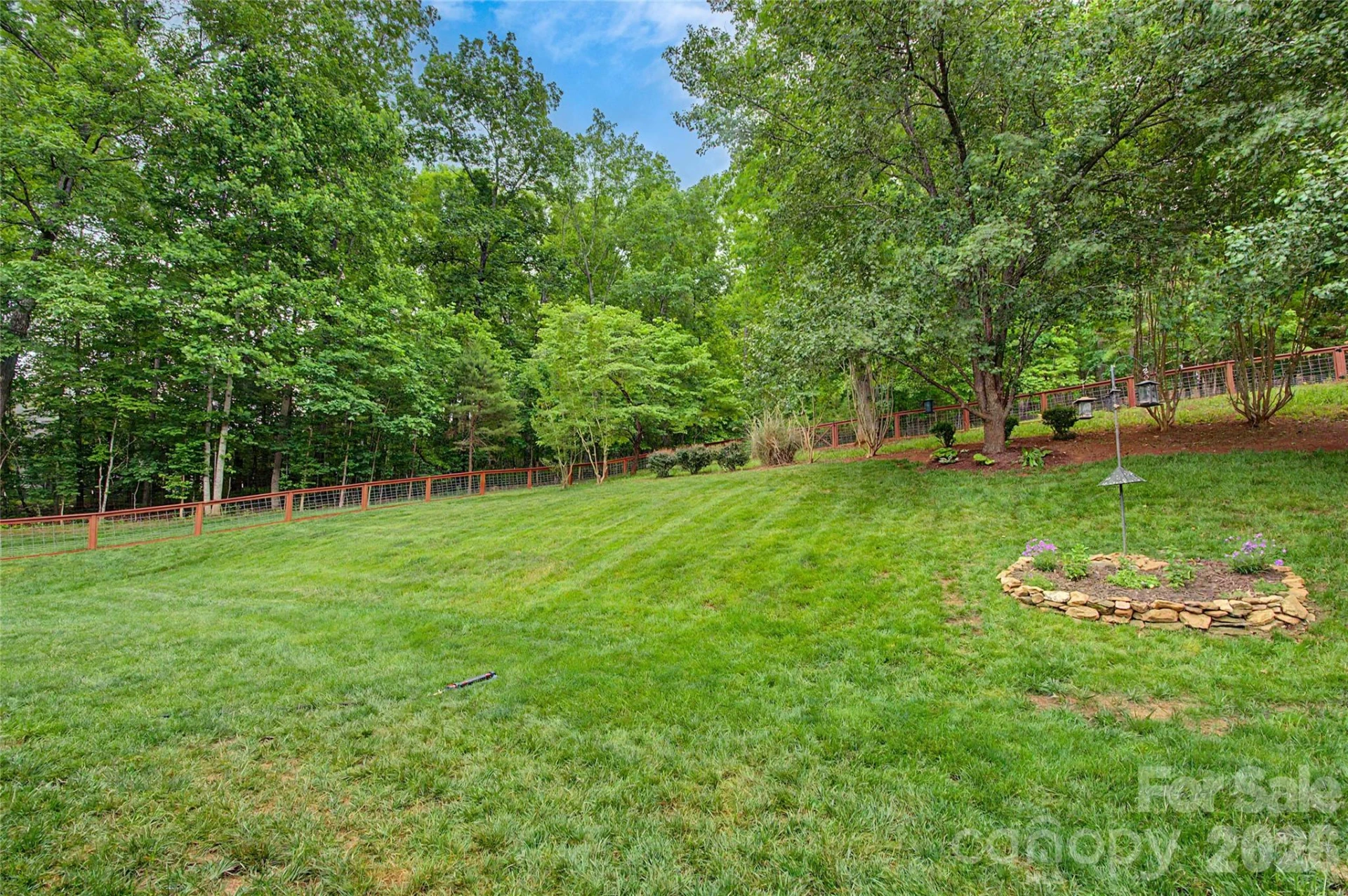 293 Bent Tree Drive - Photo 11