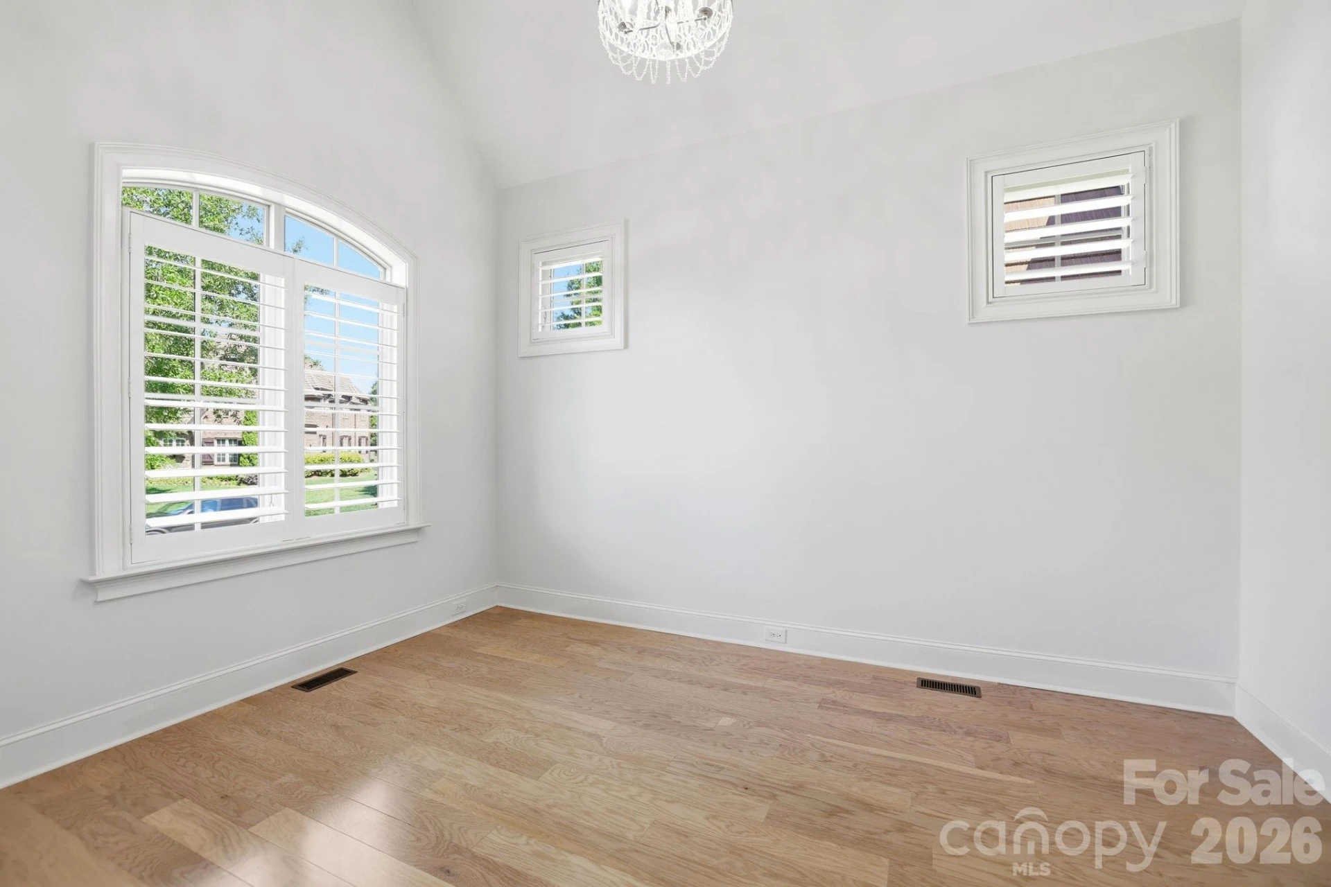 601 Belle Meade Court - Photo 8