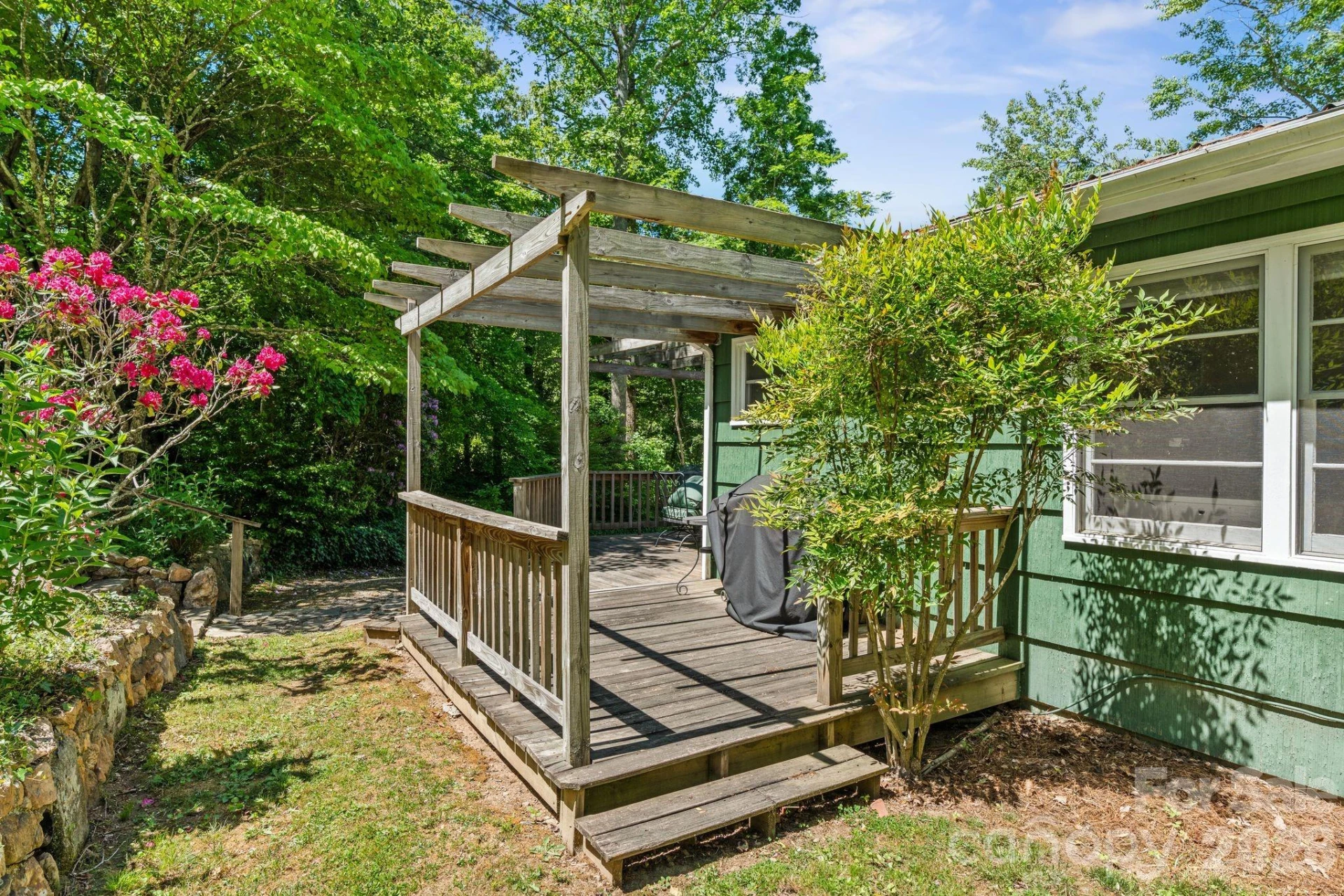 281 Rose Hill Road - Photo 8