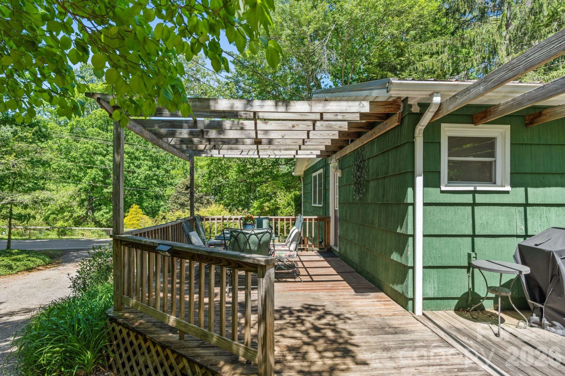 281 Rose Hill Road - Photo 9