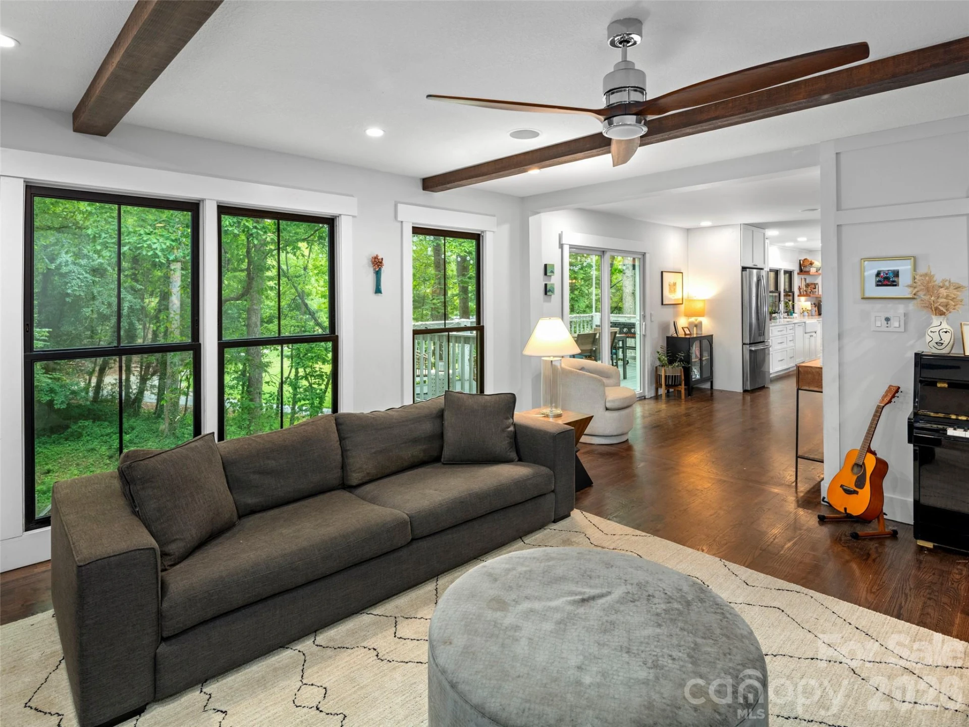 1130 New Castle Court - Photo 13