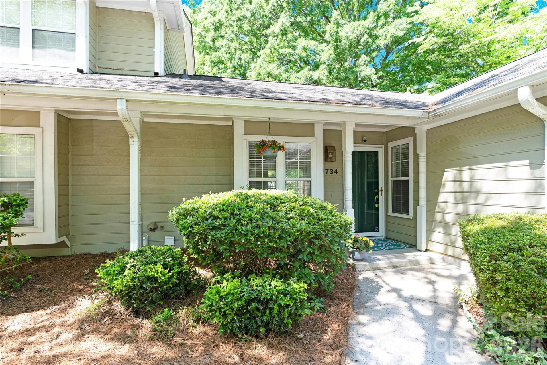 2734 Tiergarten Lane - Photo 2