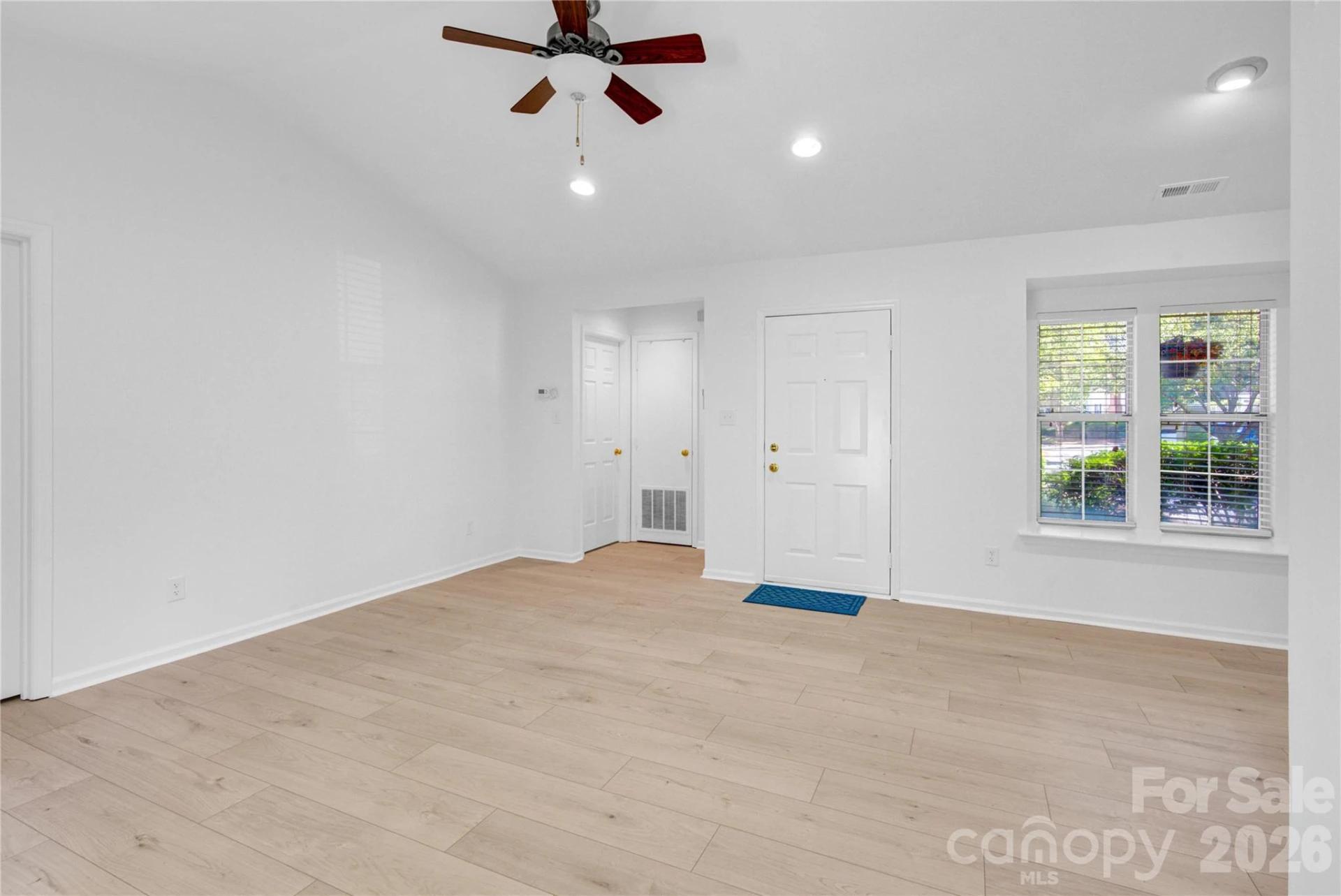 2734 Tiergarten Lane - Photo 13