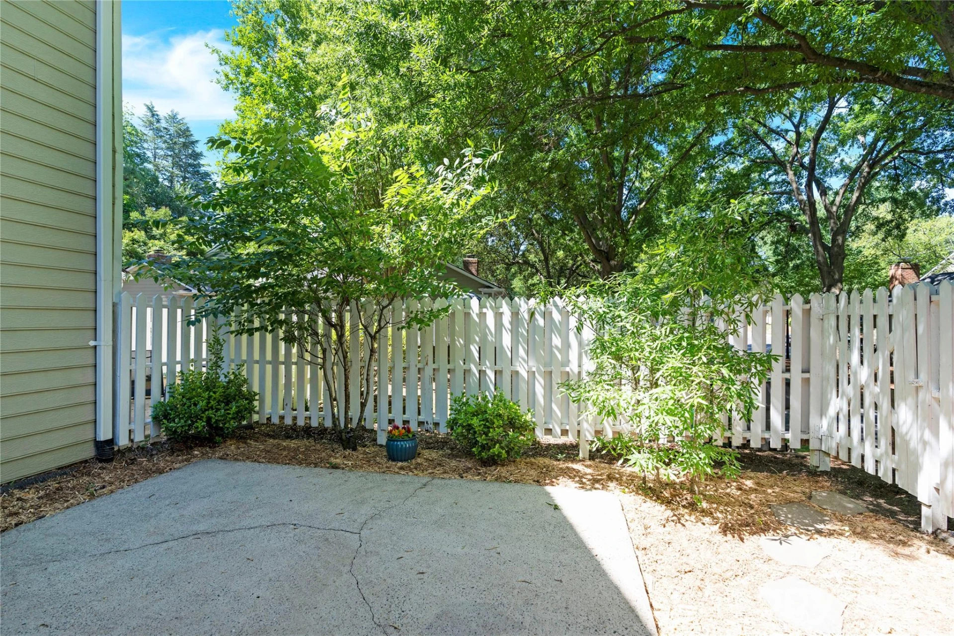 2734 Tiergarten Lane - Photo 27