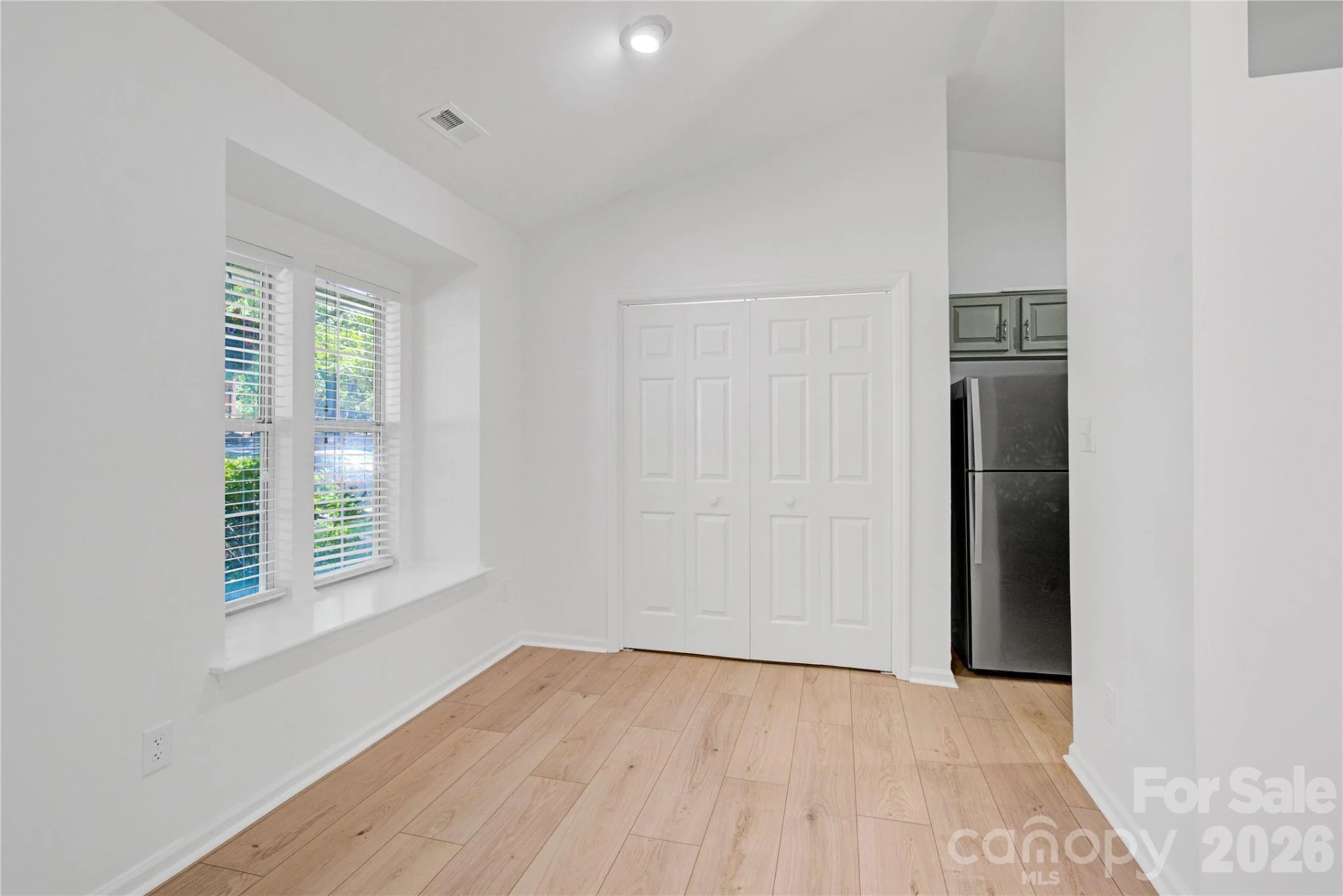 2734 Tiergarten Lane - Photo 5