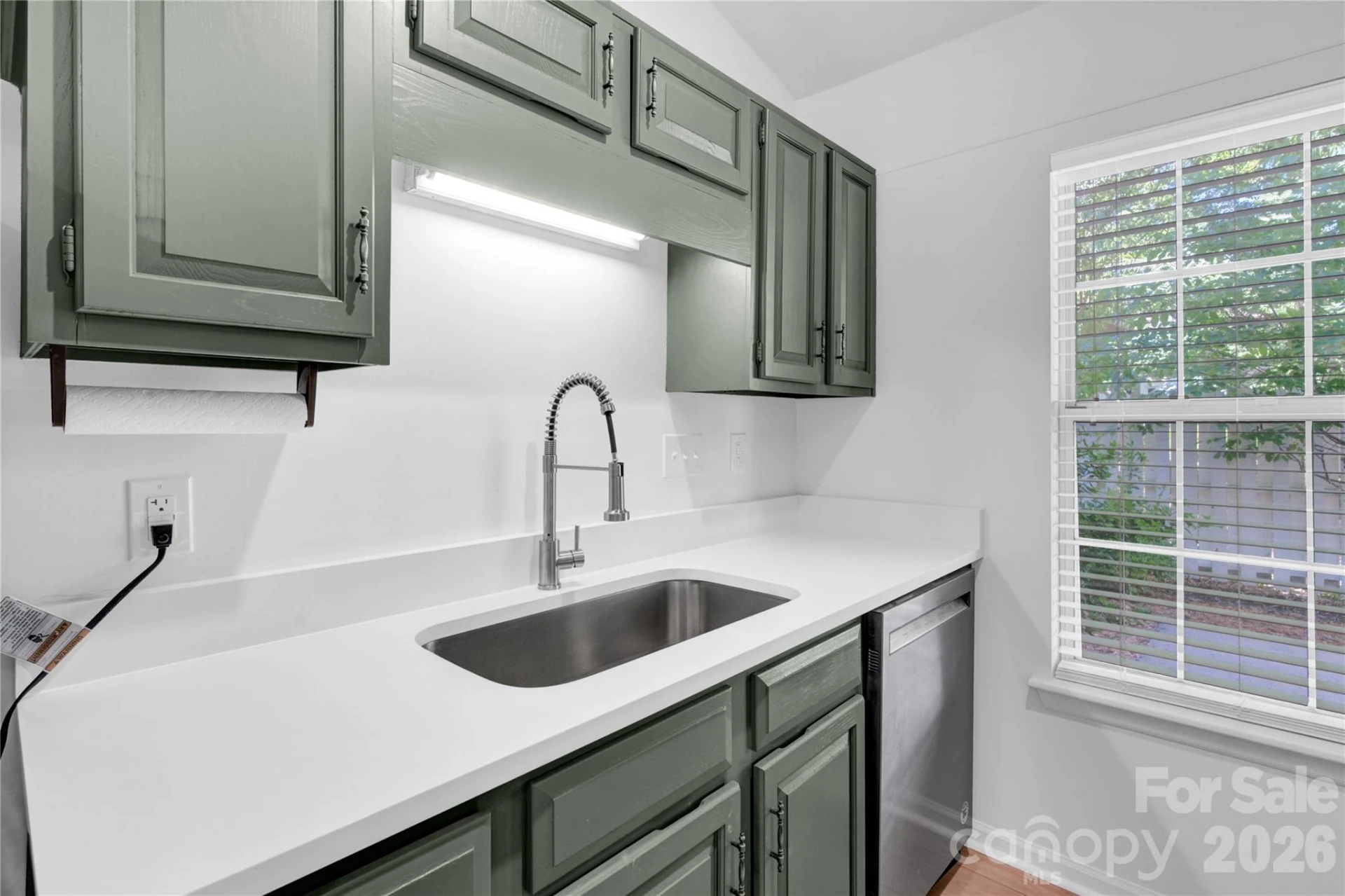 2734 Tiergarten Lane - Photo 9