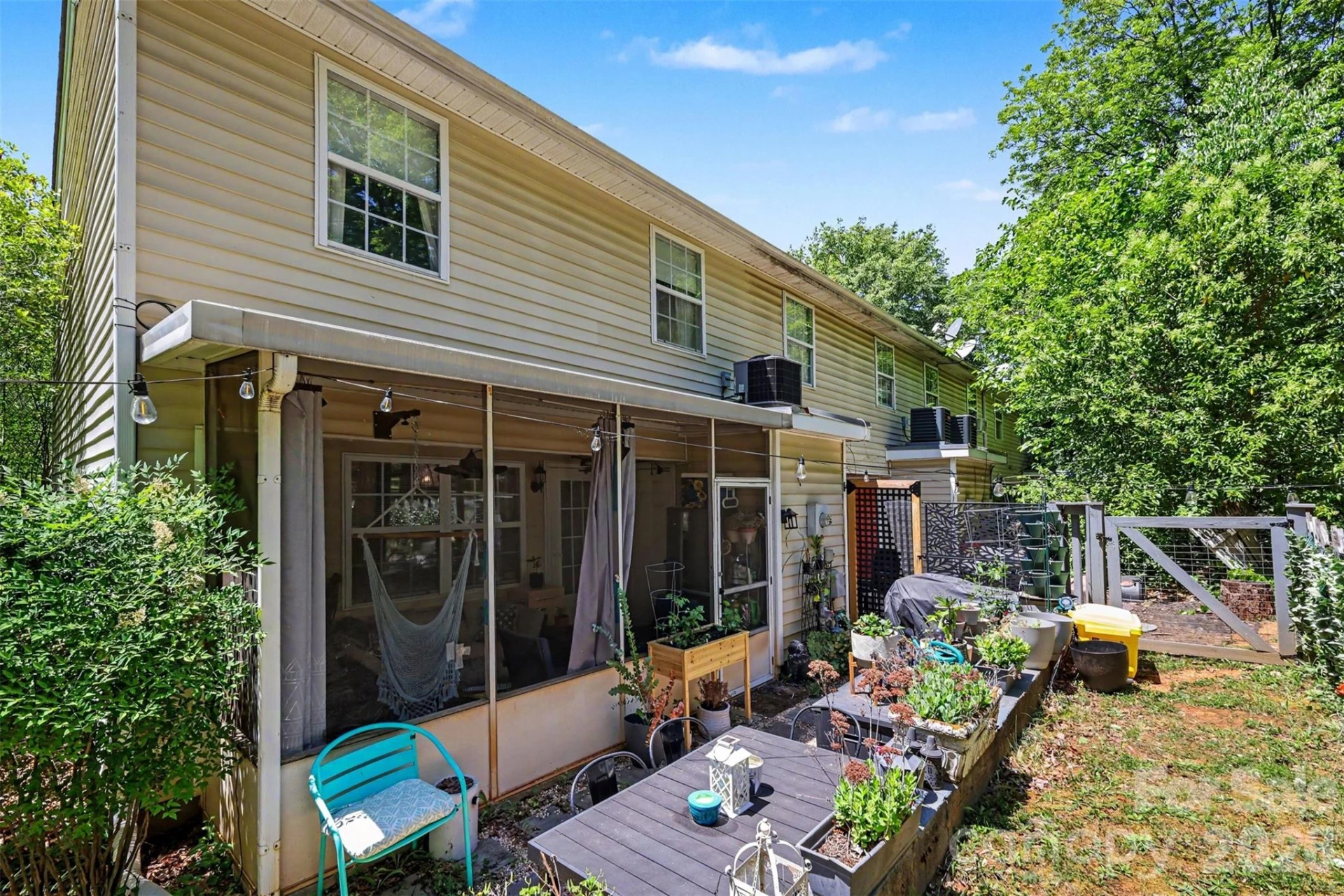 315 French Street - Photo 18