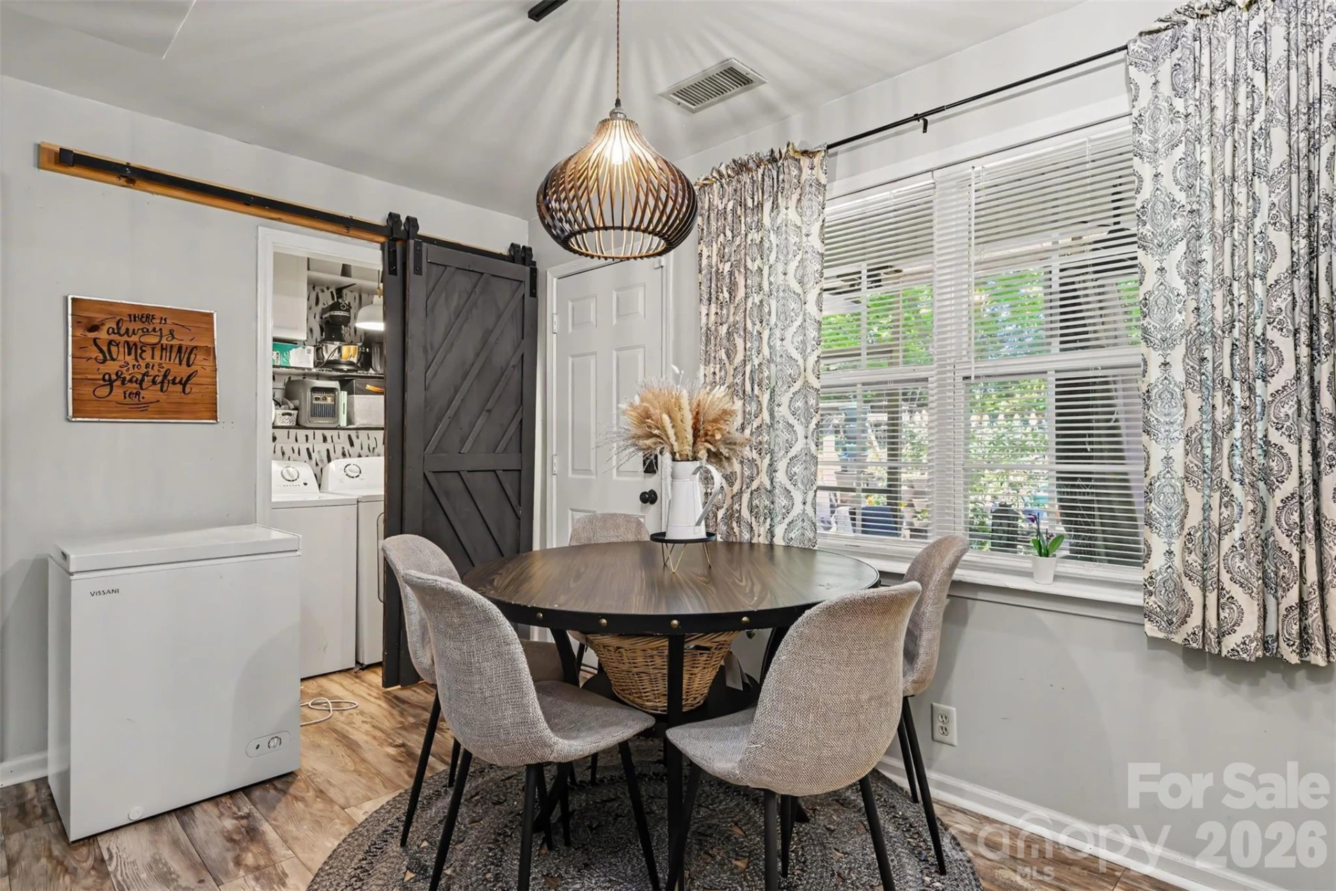 315 French Street - Photo 6