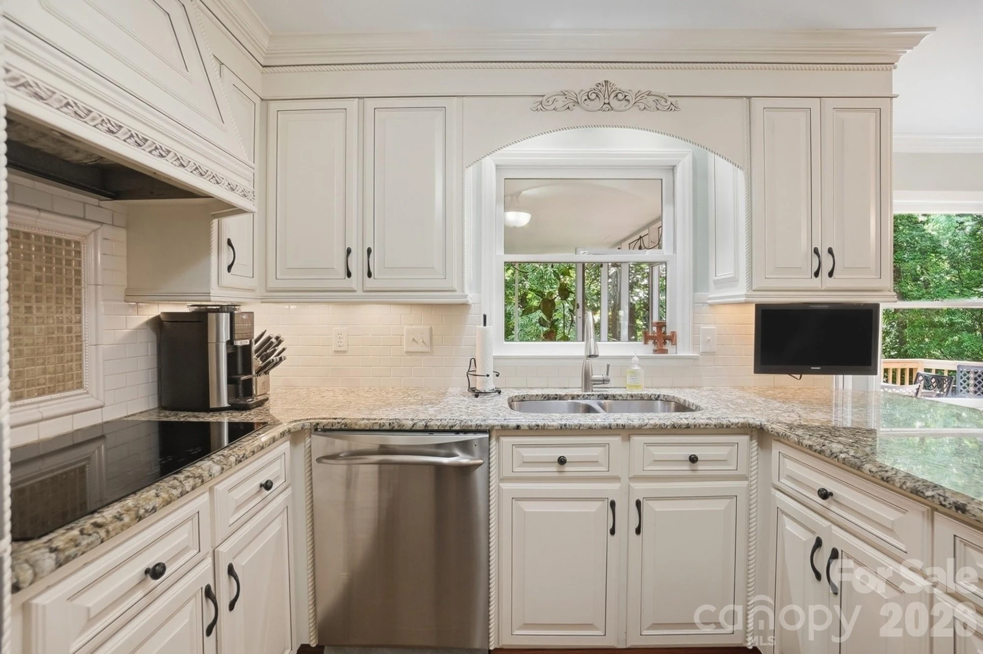 9918 Providence Forest Lane - Photo 13