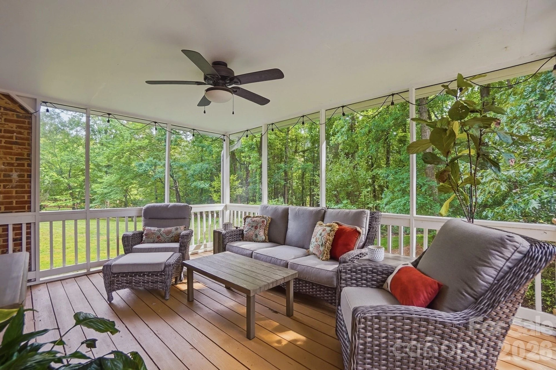 9918 Providence Forest Lane - Photo 33