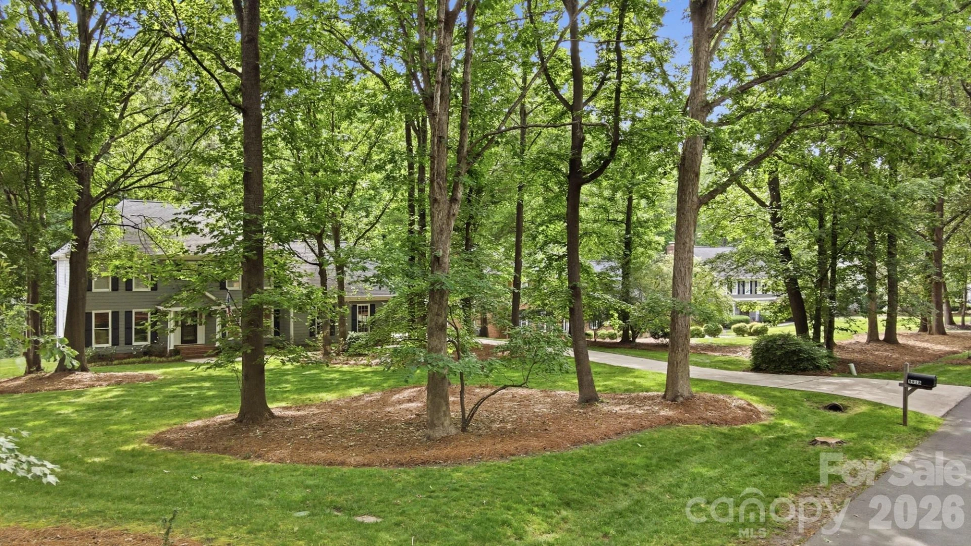 9918 Providence Forest Lane - Photo 44