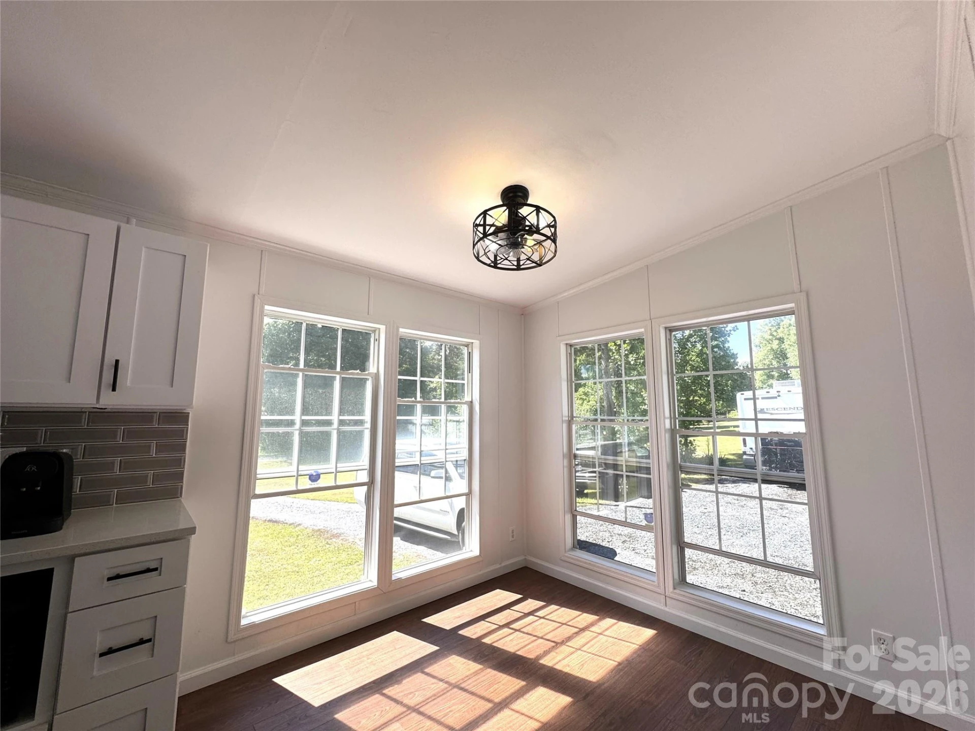 365 Deberry Road - Photo 6