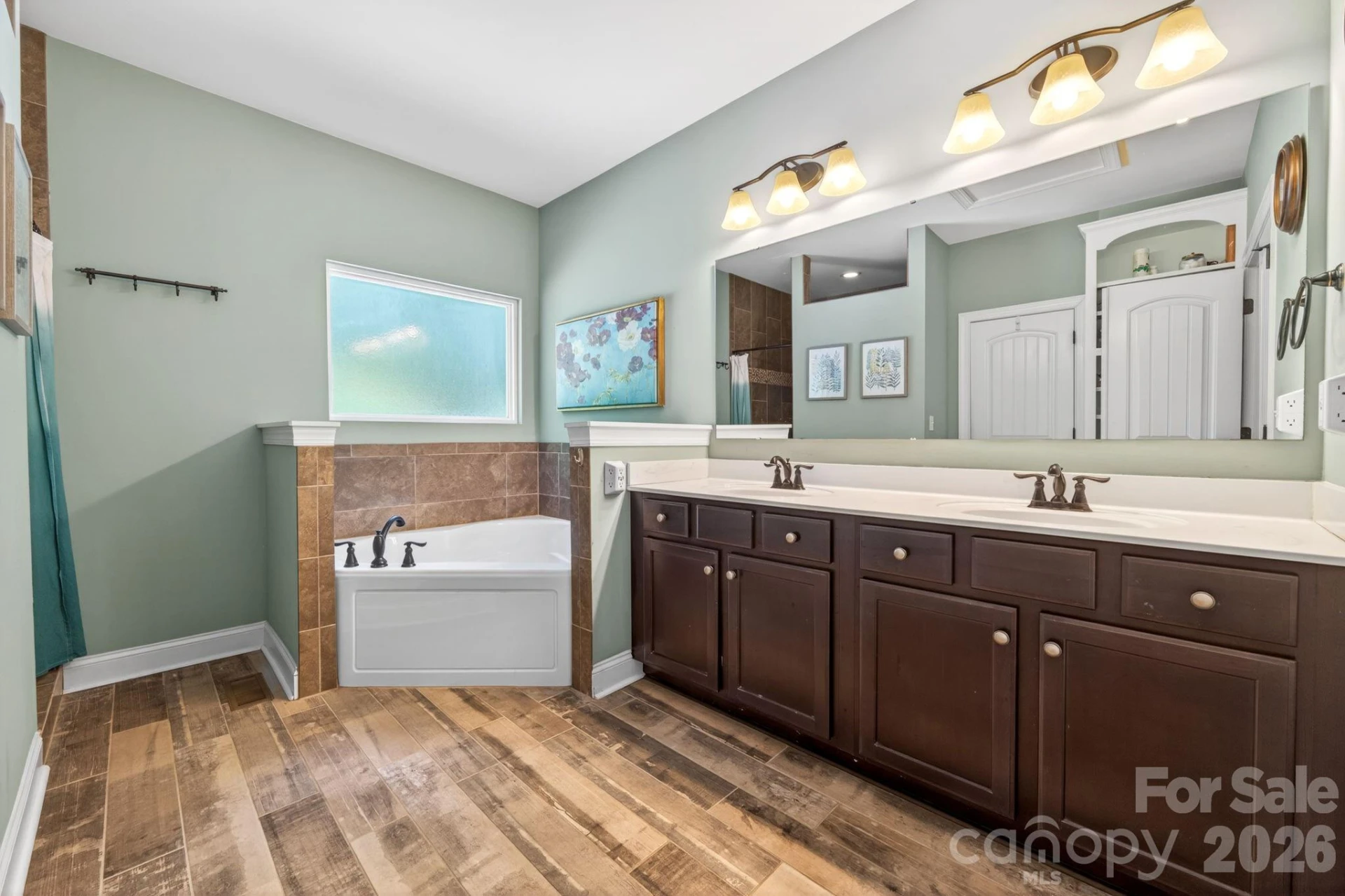 10200 Kerns Road - Photo 18