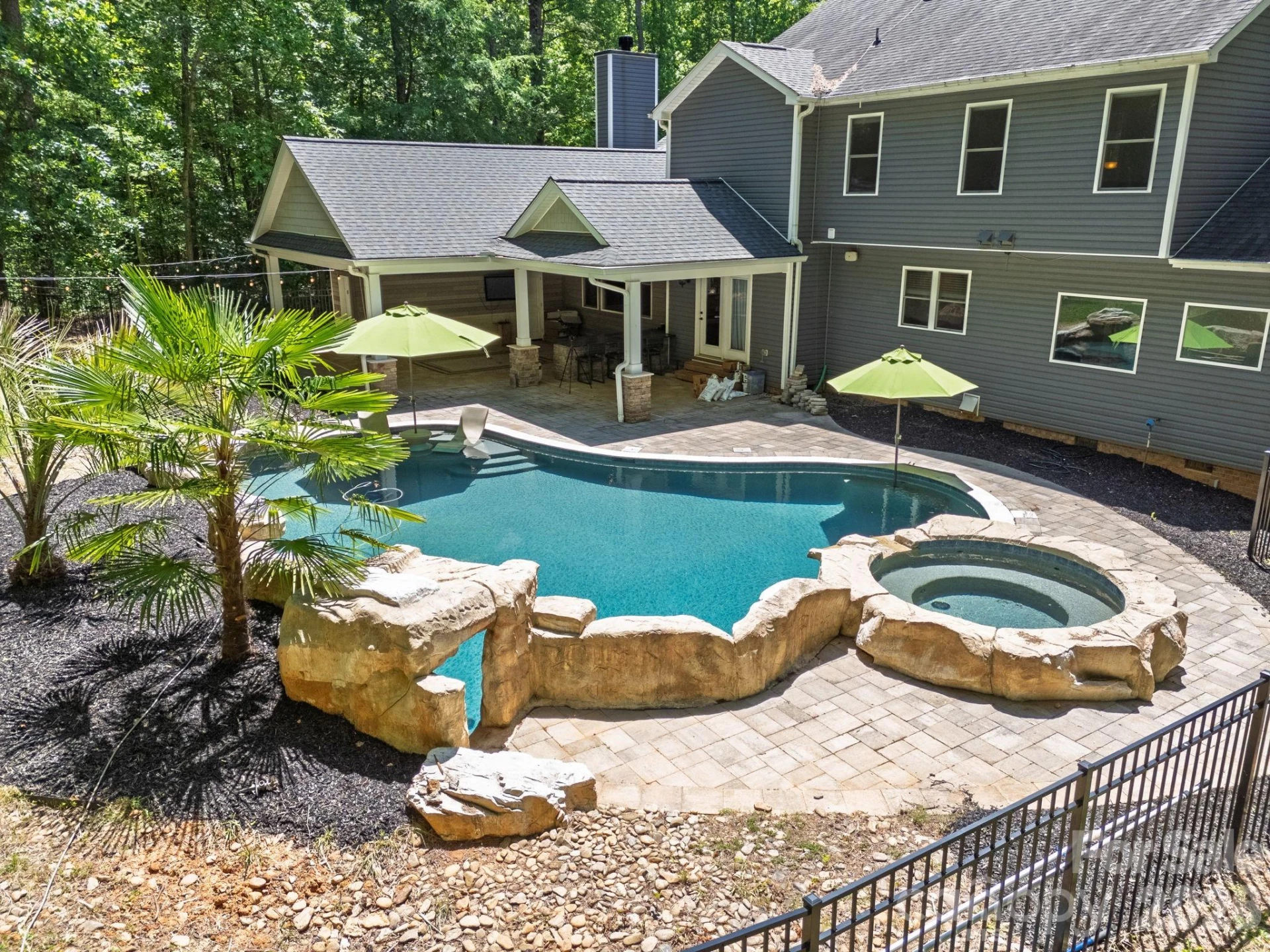 10200 Kerns Road - Photo 40