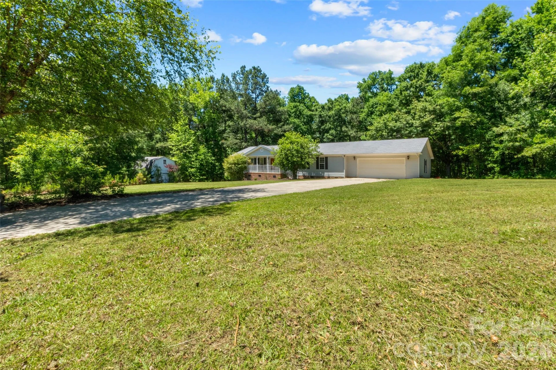 434 Rutledge Drive - Photo 3