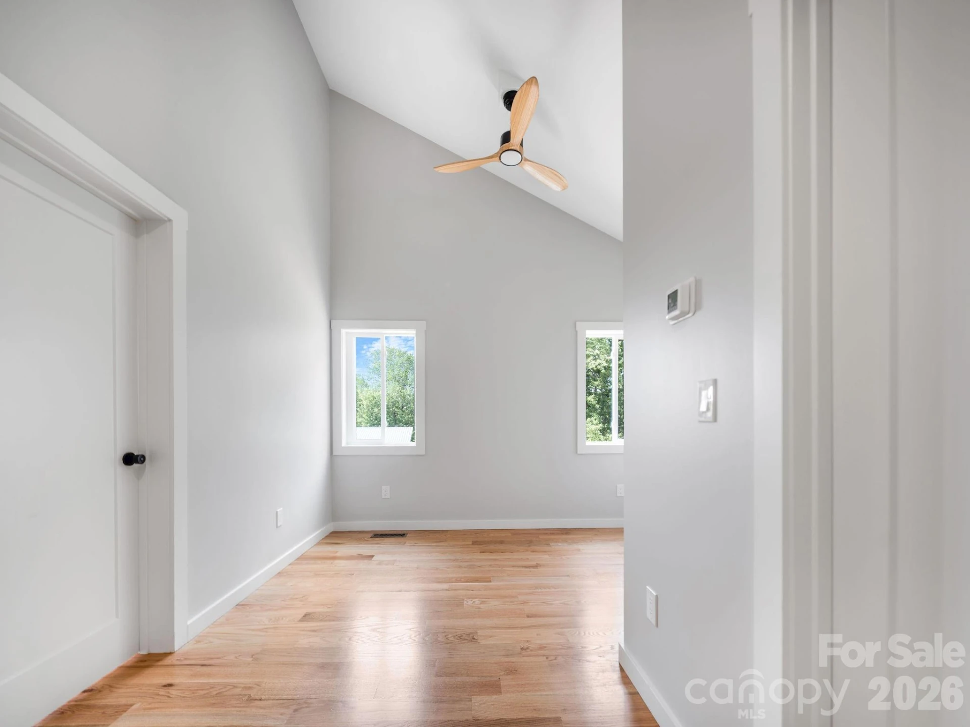 14 Da Vinci Court - Photo 24