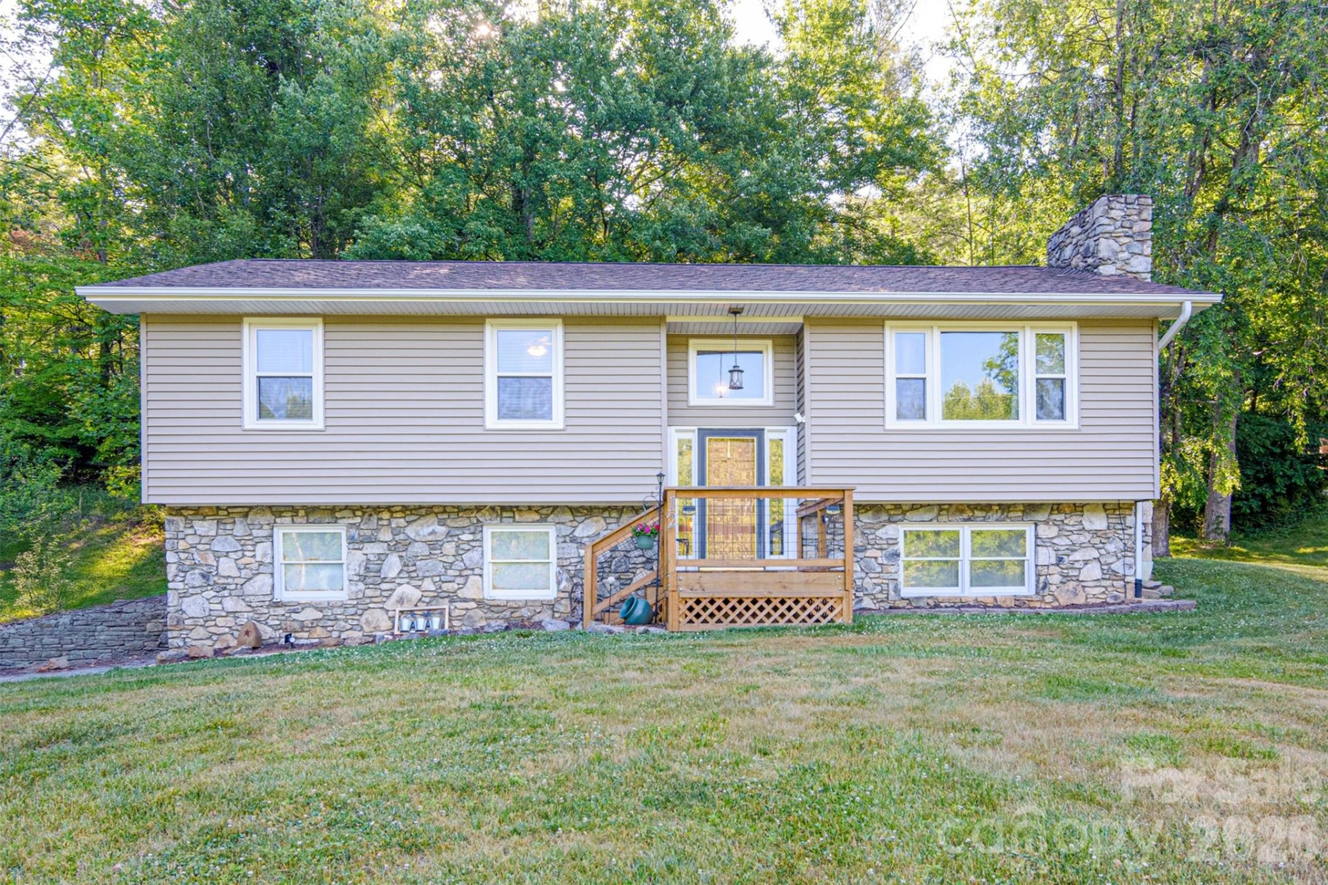 12 Mid Court Drive - Photo 2